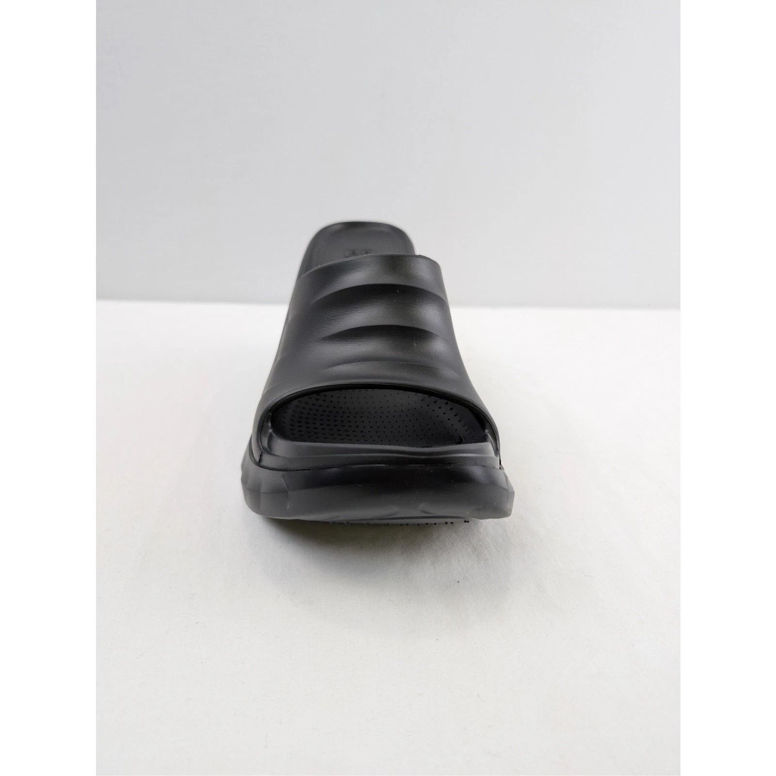 Givenchy o1rshd1 Q:5 / Marshmallow Sandals in Black Size US 9 / IT 39 - 12 Thumbnail