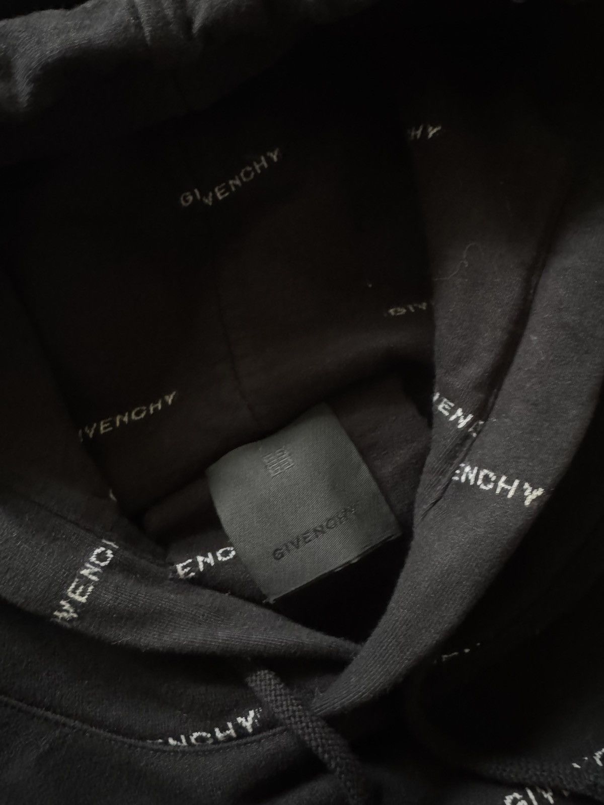 Givenchy *sold*Givenchy knit logo hoodie Size US S / EU 44-46 / 1 - 3 Thumbnail