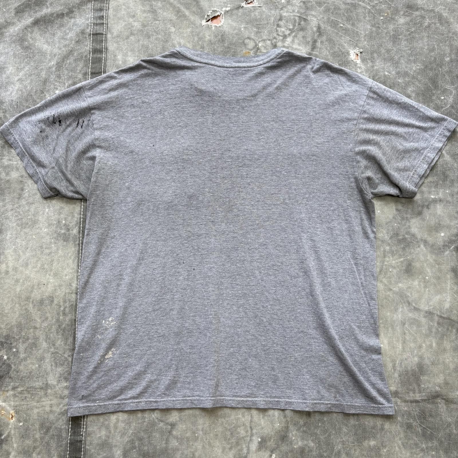 Hanes Vintage 90s Y2K Distressed Paint Gray Blank Pocket Shirt Size US L / EU 52-54 / 3 - 5 Thumbnail