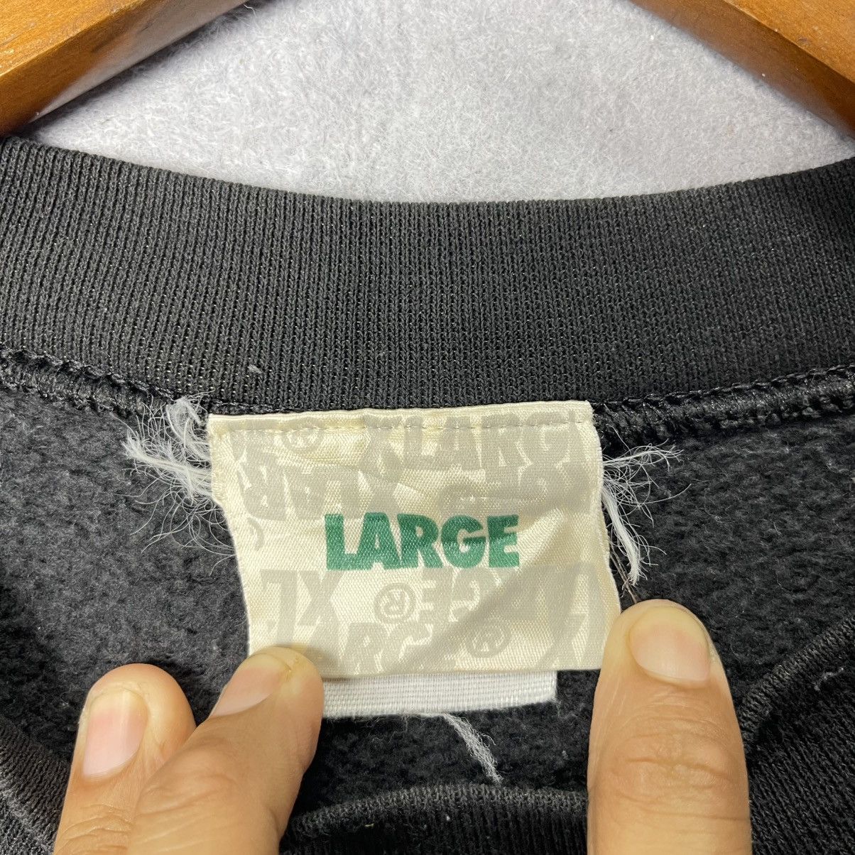 Xlarge Vintage XLARGE Gorilla Logo Crewneck Sweatshirt (90s) Size US L / EU 52-54 / 3 - 7 Thumbnail