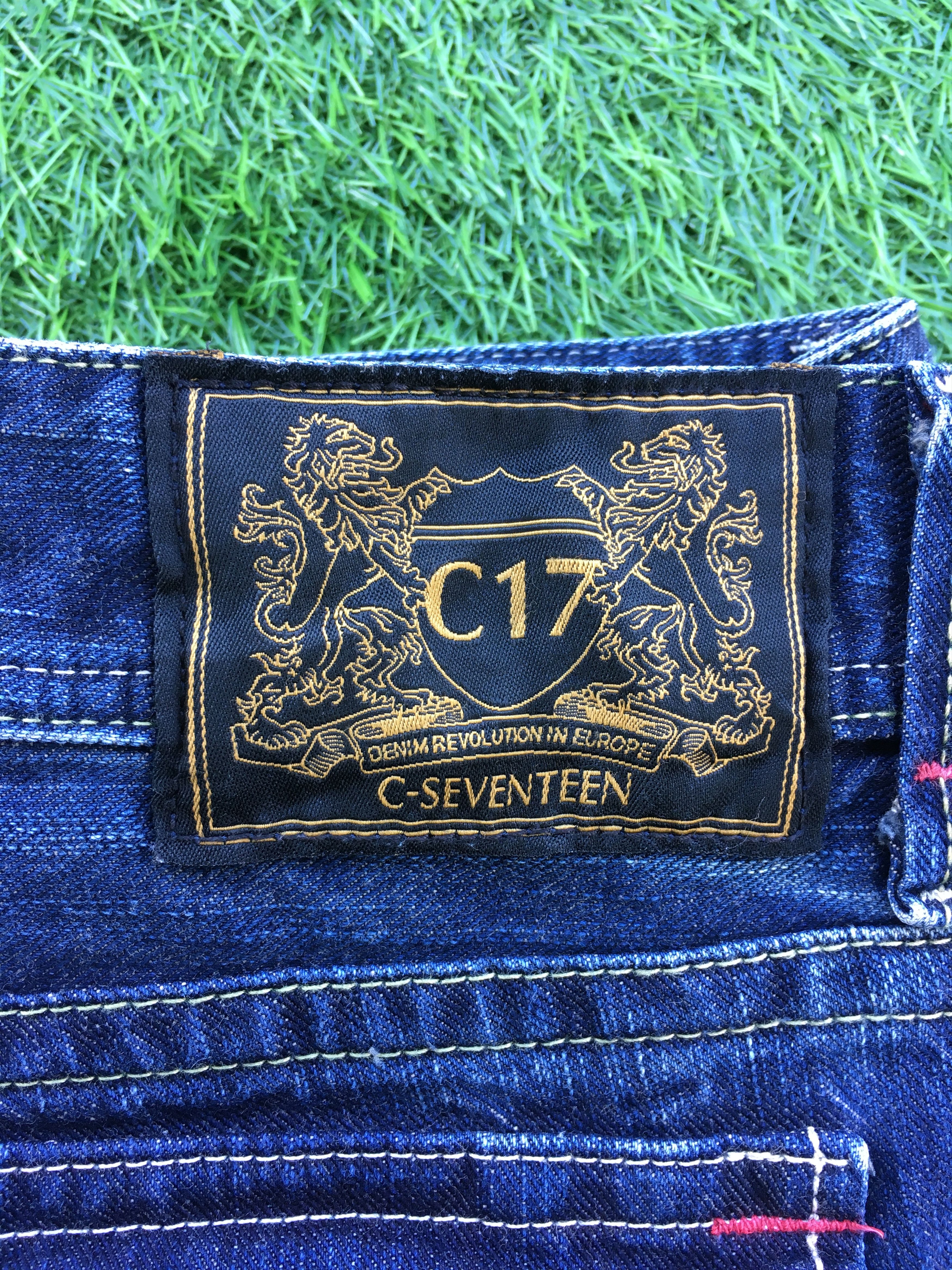 Japanese Brand Japanese Low Rise Distressed Flare Jeans D-1098 Size 30" / US 8 / IT 44 - 9 Thumbnail