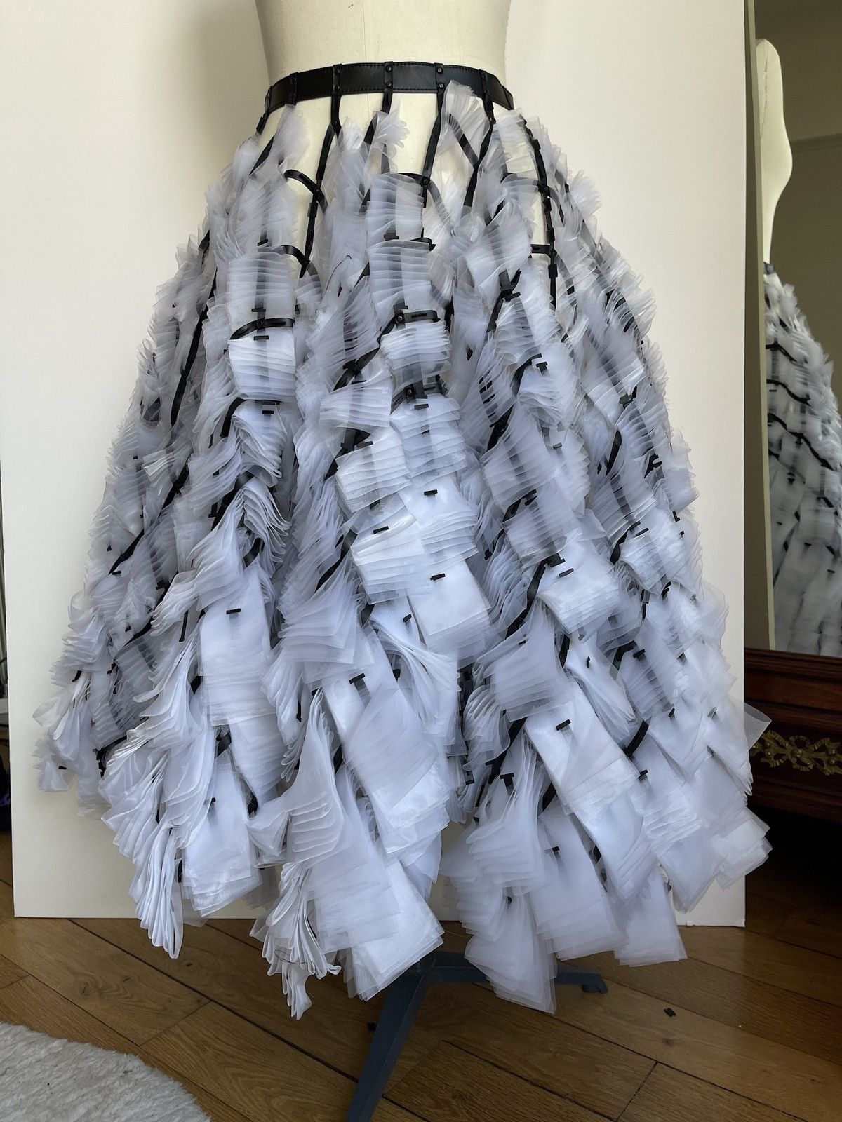 image of Skirt Noir Kei Ninomiya in White, Women's (Size 26)