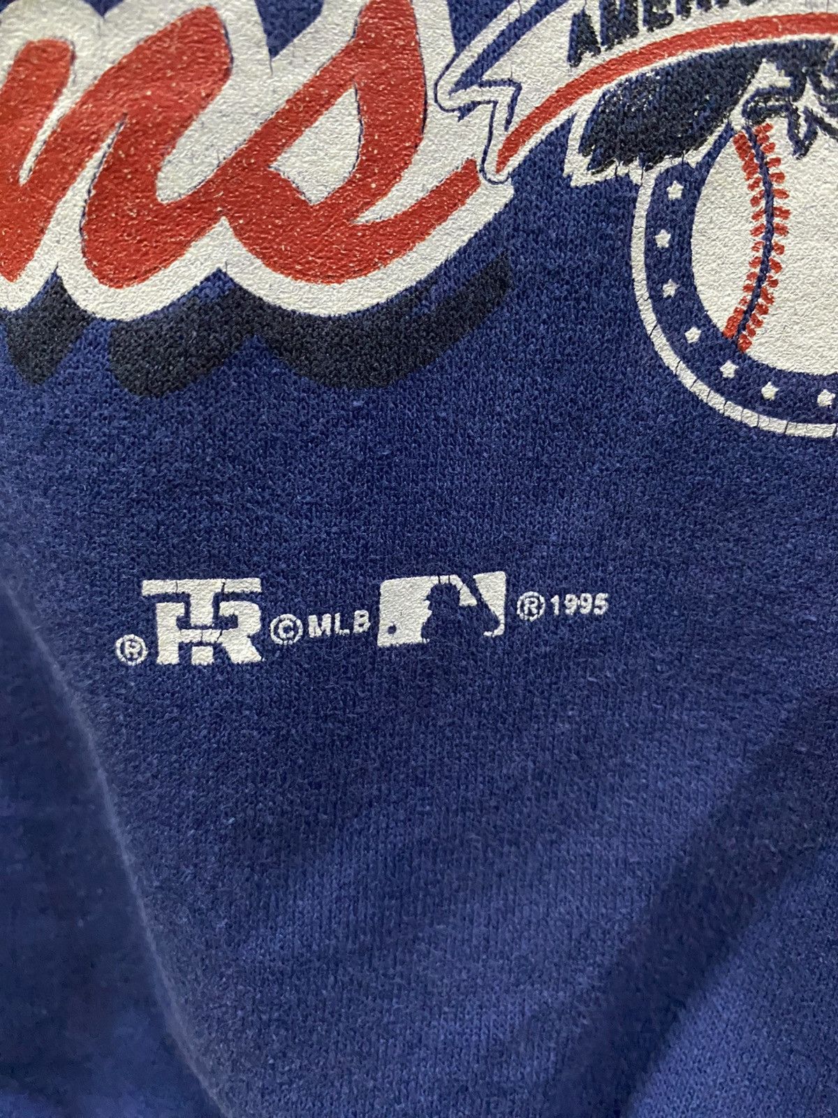 MLB Vintage 1995 mlb Indians Cleveland big logo sweatshirt Size US XL / EU 56 / 4 - 5 Thumbnail