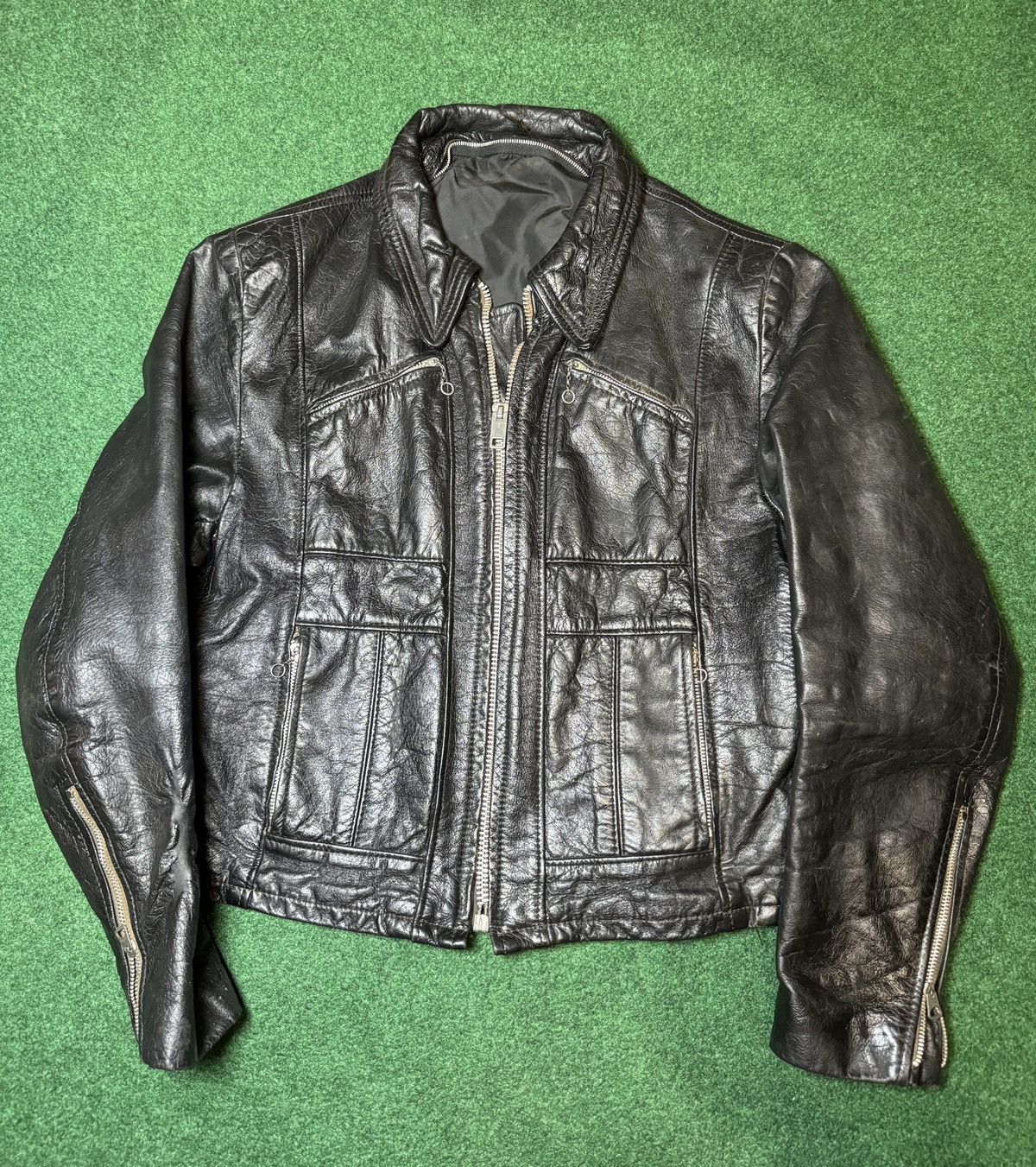 Vintage Vintage 60s 70s Leather Biker Cafe Racer Serval Jacket Size US M / EU 48-50 / 2 - 1 Thumbnail
