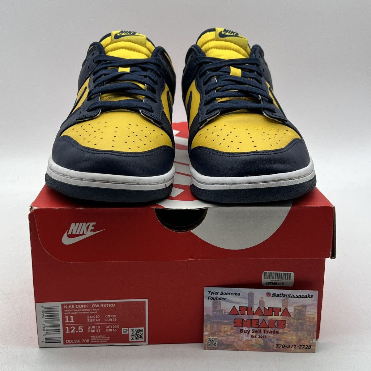 Nike Nike dunk low Michigan Size US 11 / EU 44 - 2 Thumbnail