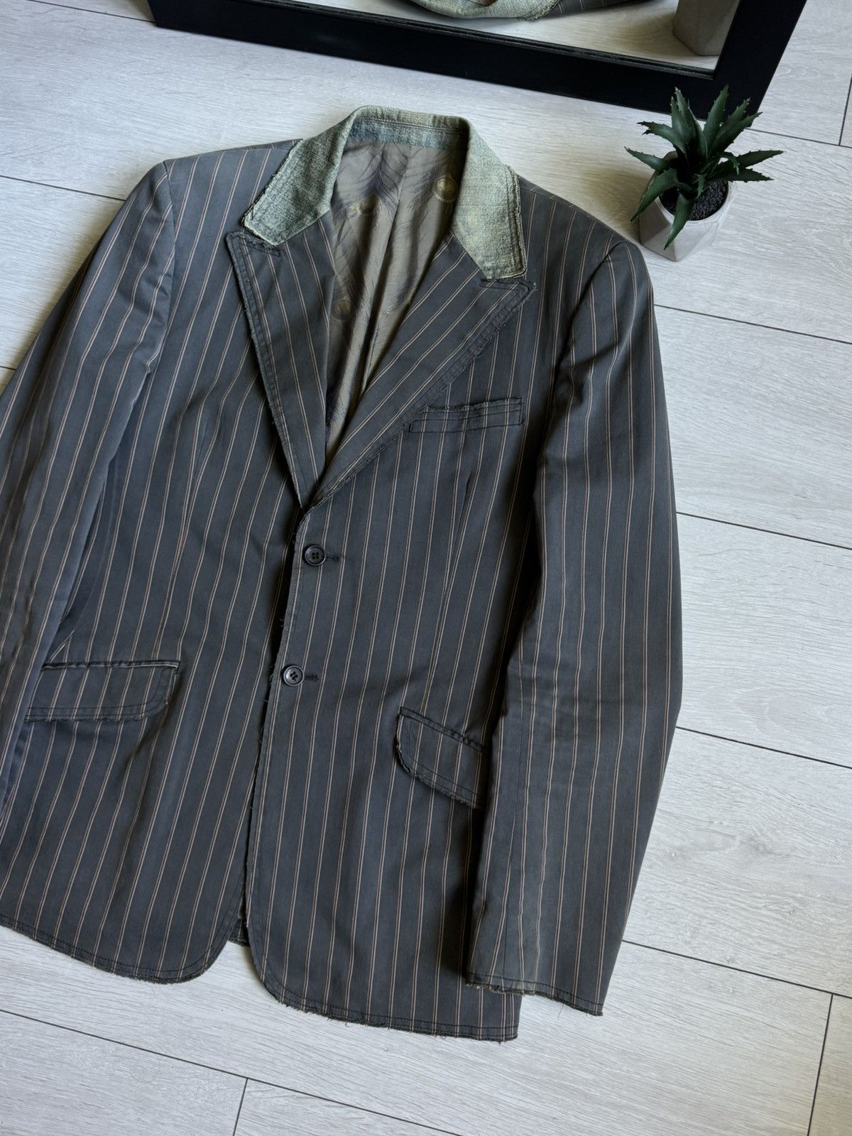 Dolce & Gabbana ❗️RARE❗️Vintage Dolce & Gabbana Denim Colar Distressed Blazer Size 50R - 3 Thumbnail