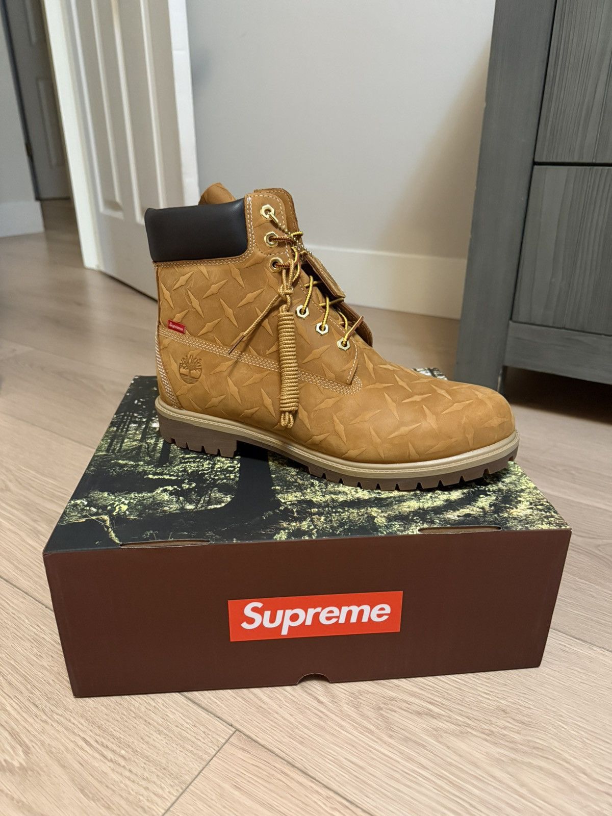 Supreme × Timberland Supreme Timberland Diamond Plate Wheat Boot 