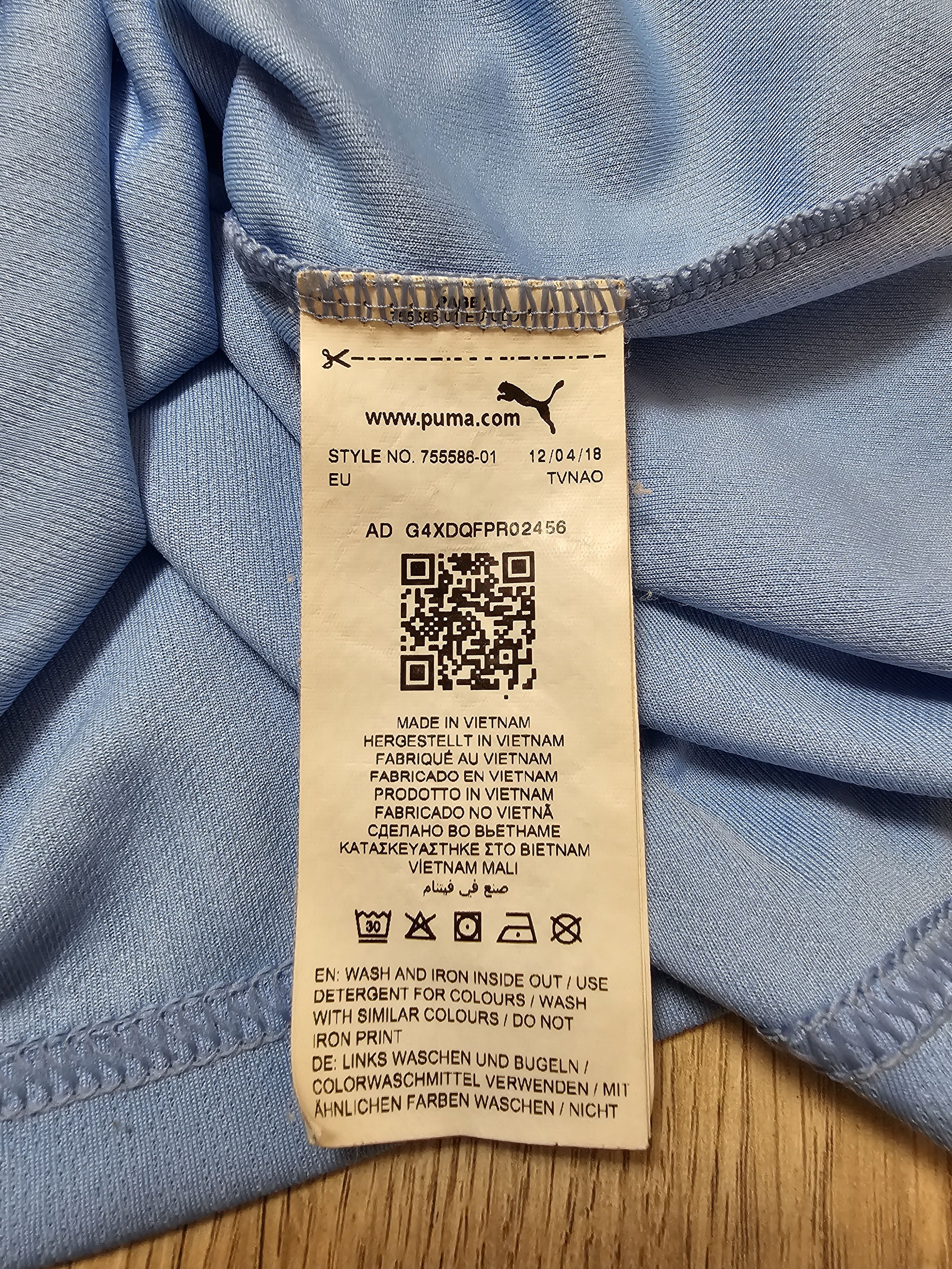 Puma MANCHESTER CITY 2019 2020 HOME FOOTBALL SHIRT SOCCER JERSEY Size US XL / EU 56 / 4 - 8 Thumbnail