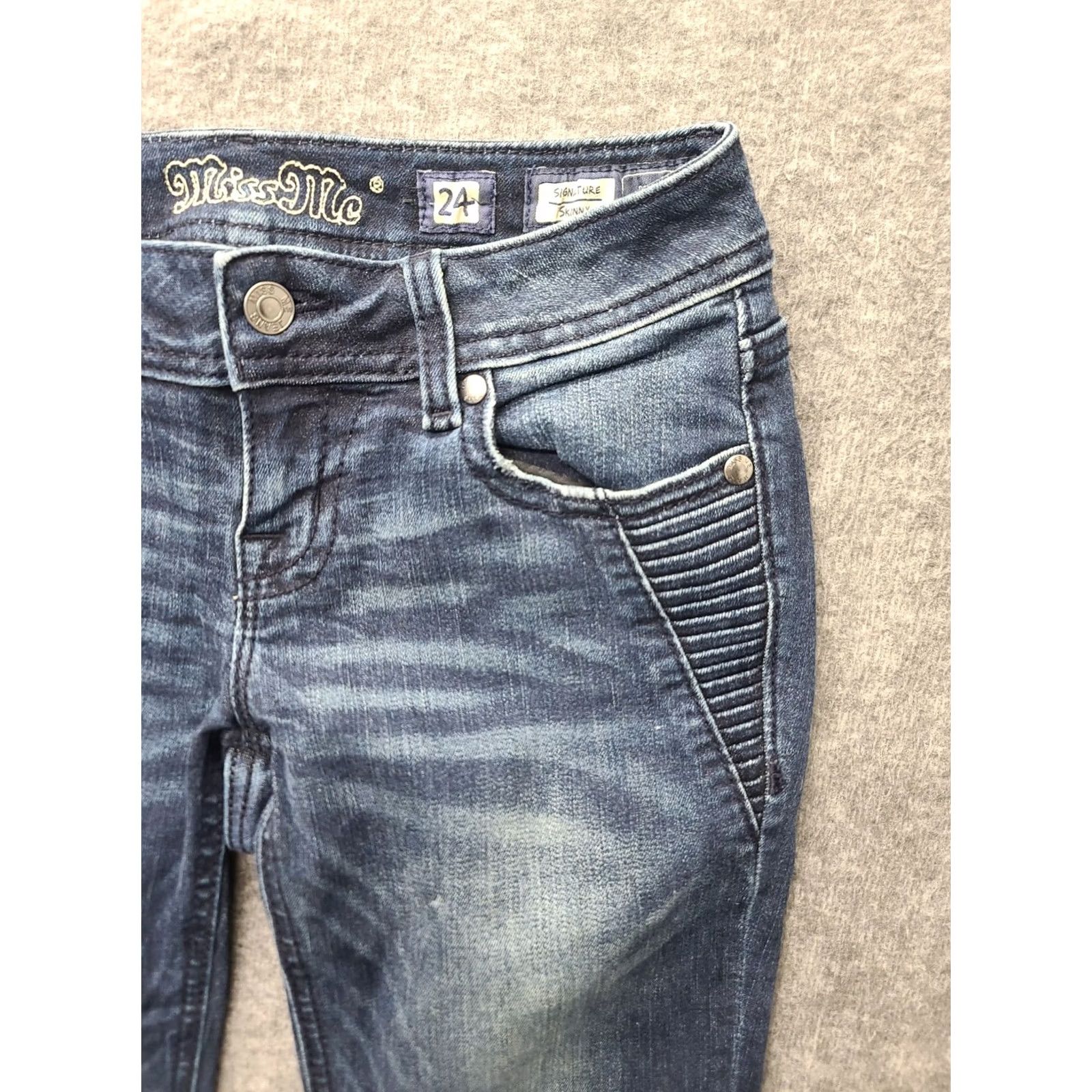 Miss Me Miss Me Jeans Womens 24x30 Skinny Rise Ankle Stretch Distressed Denim 5-Pocket Blue Cowboy Western Y2K Shirt? Size 42" / US 20 - 7 Thumbnail