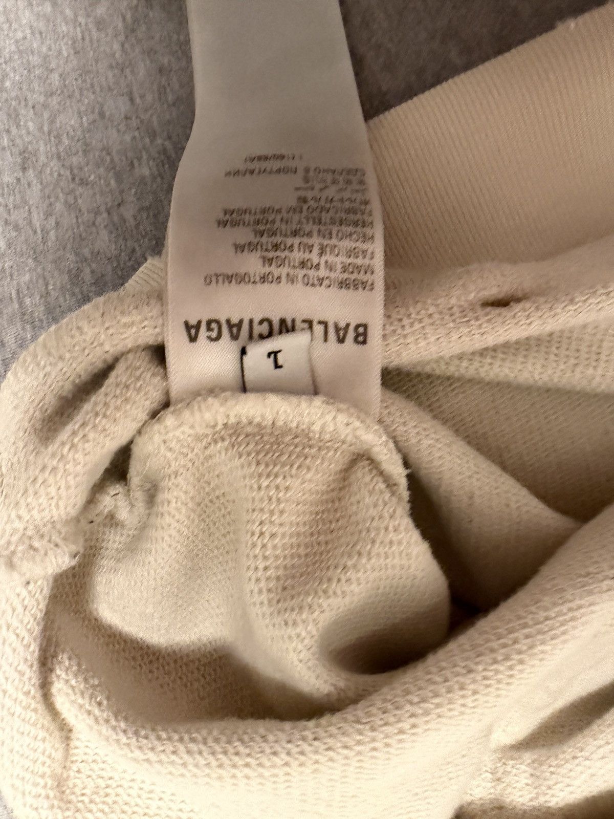 Balenciaga Balenciaga Distressed Hoodie Size US M / EU 48-50 / 2 - 4 Thumbnail