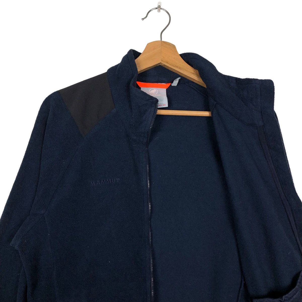 Japanese Brand 🔥Hunting Wear Jacket Zipper Mammut Size US L / EU 52-54 / 3 - 9 Thumbnail