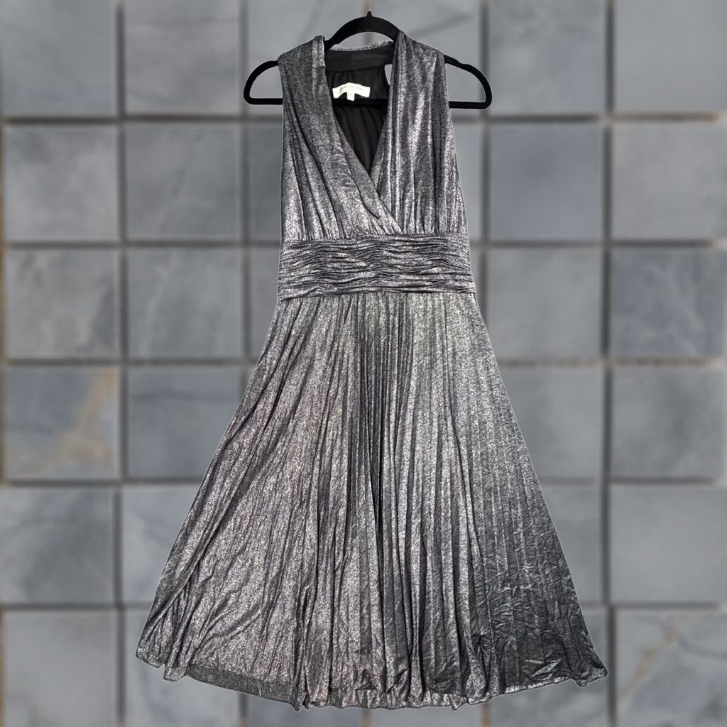 chiffon bride dress Pleated Bridal Gown Size:Belt Styles_Mermaid A statement bag and back slit bridal gown