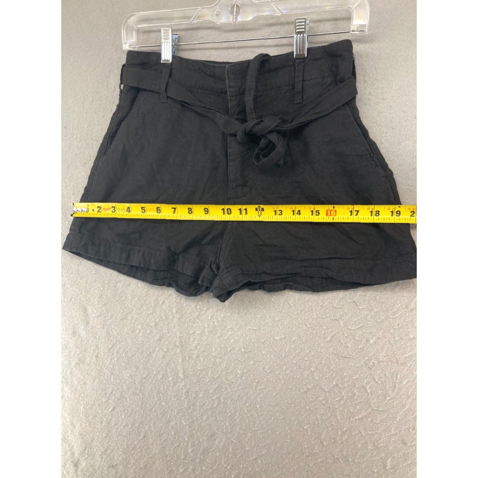 Abercrombie & Fitch Abercrombie & Fitch Womens Shorts XS Black Paperbag Short Women XS Black Abercrombie & Fitch Paperbag Shorts Black Size 26" / US 2 / IT 38 - 3 Thumbnail