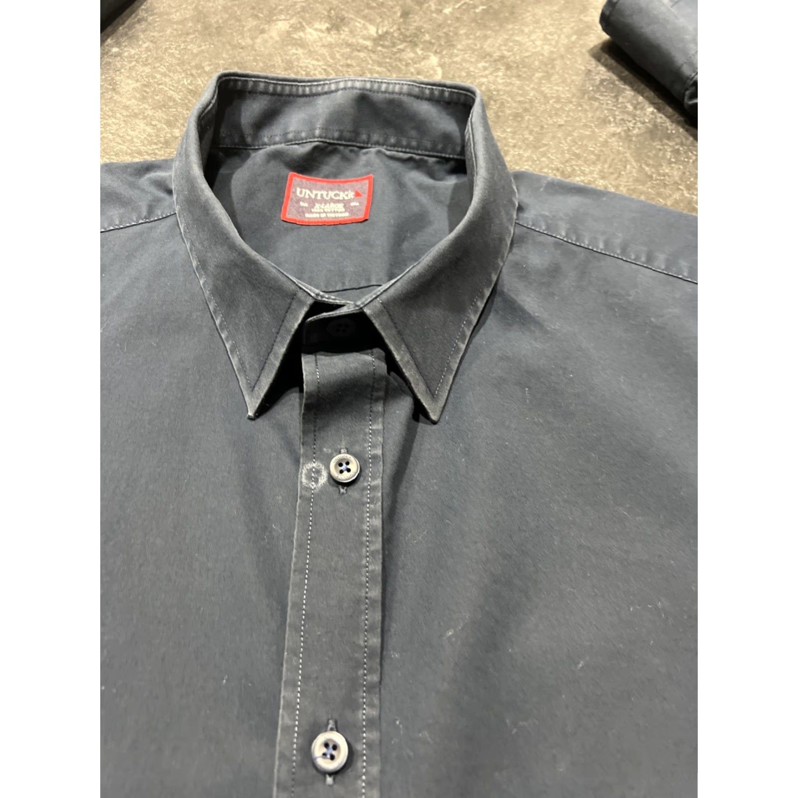UNTUCKit UNTUCKit Men’s Dark Blue WF Wrinkle Free L/S Button Up Shirt XL Size US XL / EU 56 / 4 - 3 Thumbnail