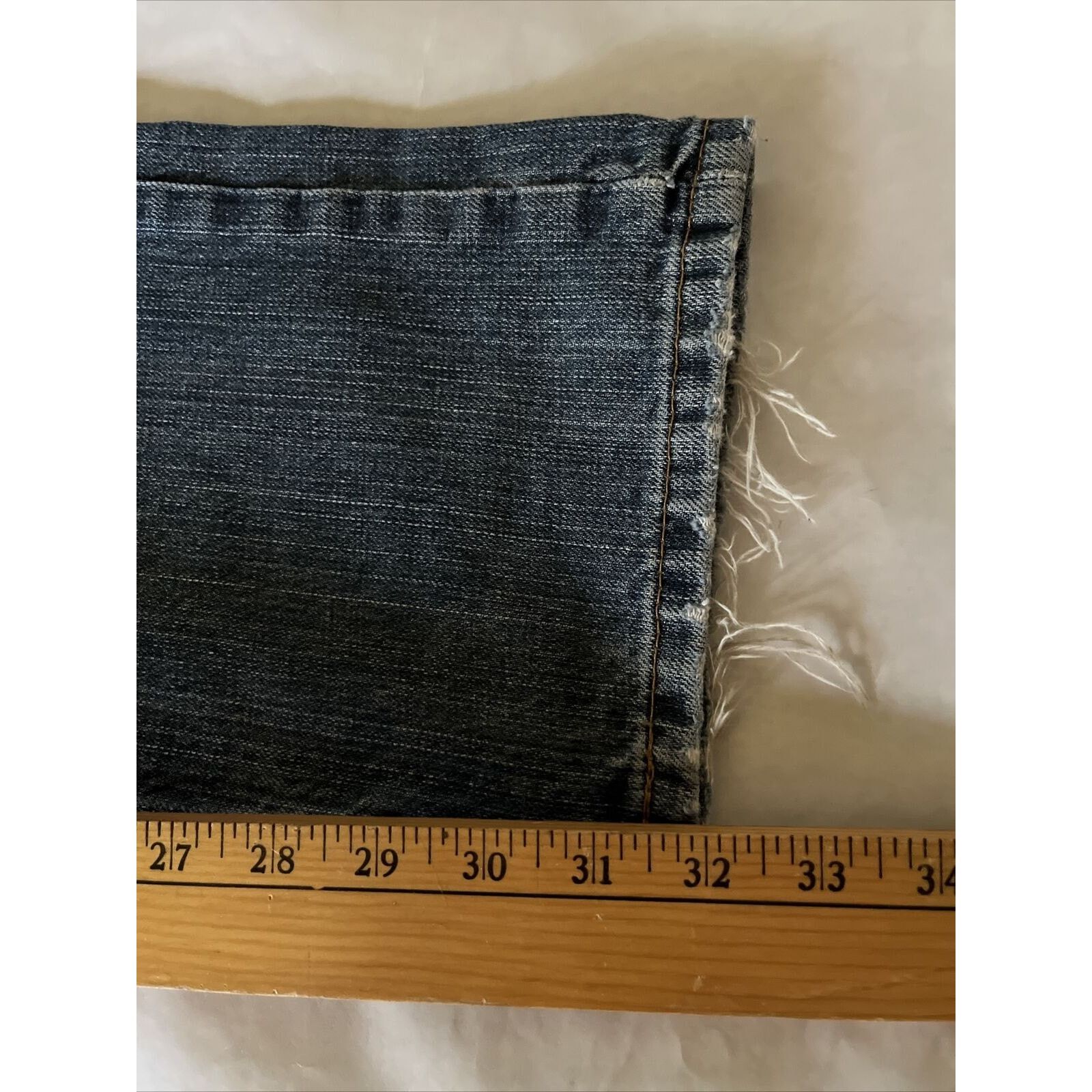 Levi's Levi’s 505 Jeans Men's 34x32 Medium Wash Denim Cotton Blue Size US 34 / EU 50 - 6 Thumbnail