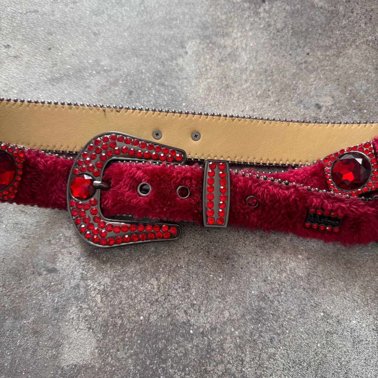 20471120 Amazing Faux Fur Rhinestones Hype Y2K Belt Size ONE SIZE - 4 Thumbnail