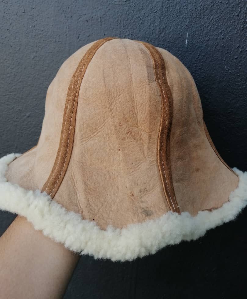 Designer Bick Leather & Fleech Hats Size ONE SIZE - 6 Thumbnail
