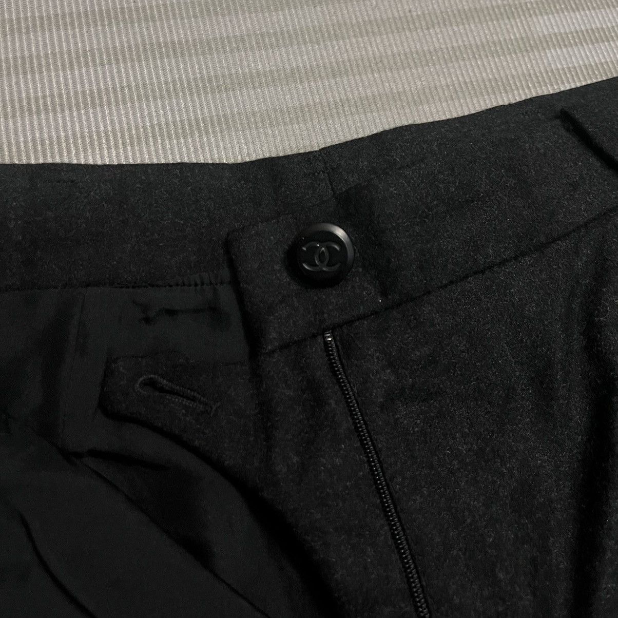 Chanel Vintage 1998 Chanel 98A Wool Cashmere Silk High Waist Pants Size 26" / US 2 / IT 38 - 7 Thumbnail