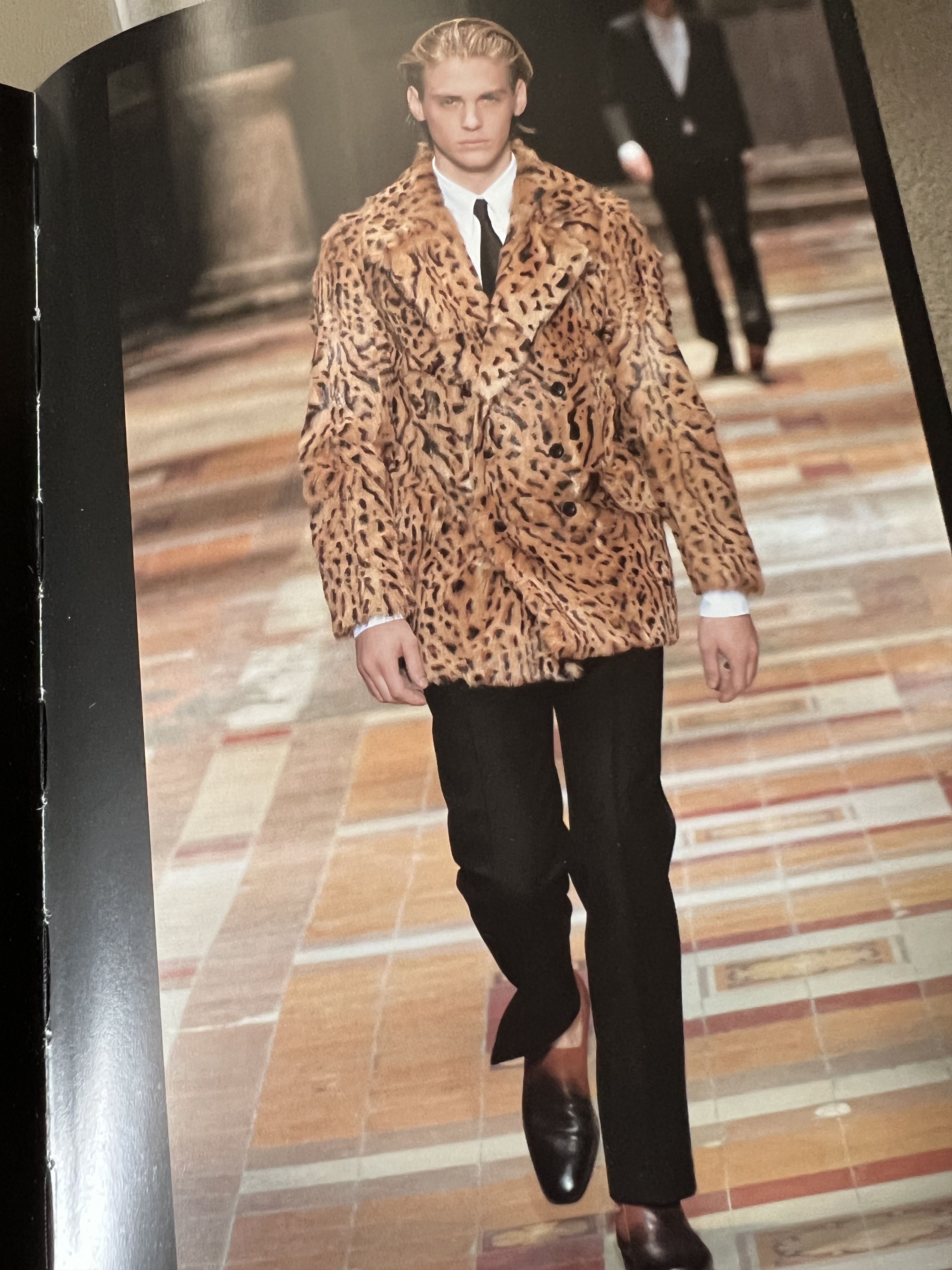 Dries Van Noten GRAIL Leopard-print Fur Coat F/W 2007 Sz M Size US M / EU 48-50 / 2 - 17 Thumbnail