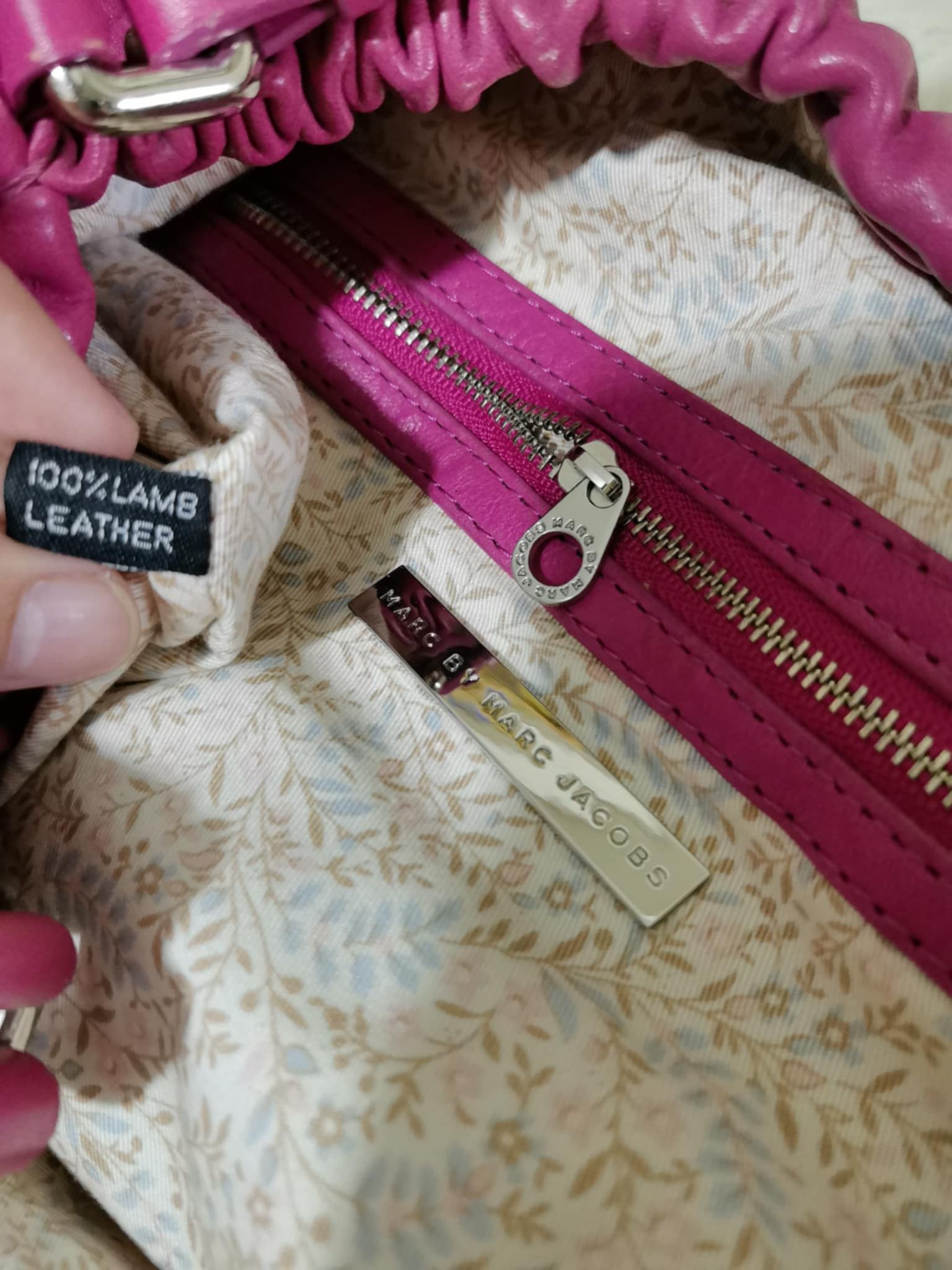 Marc Jacobs MARC JACOBS SHOULDER BAG / HOBO BAG. 🔹MADE in INDONESIA Size ONE SIZE - 6 Thumbnail