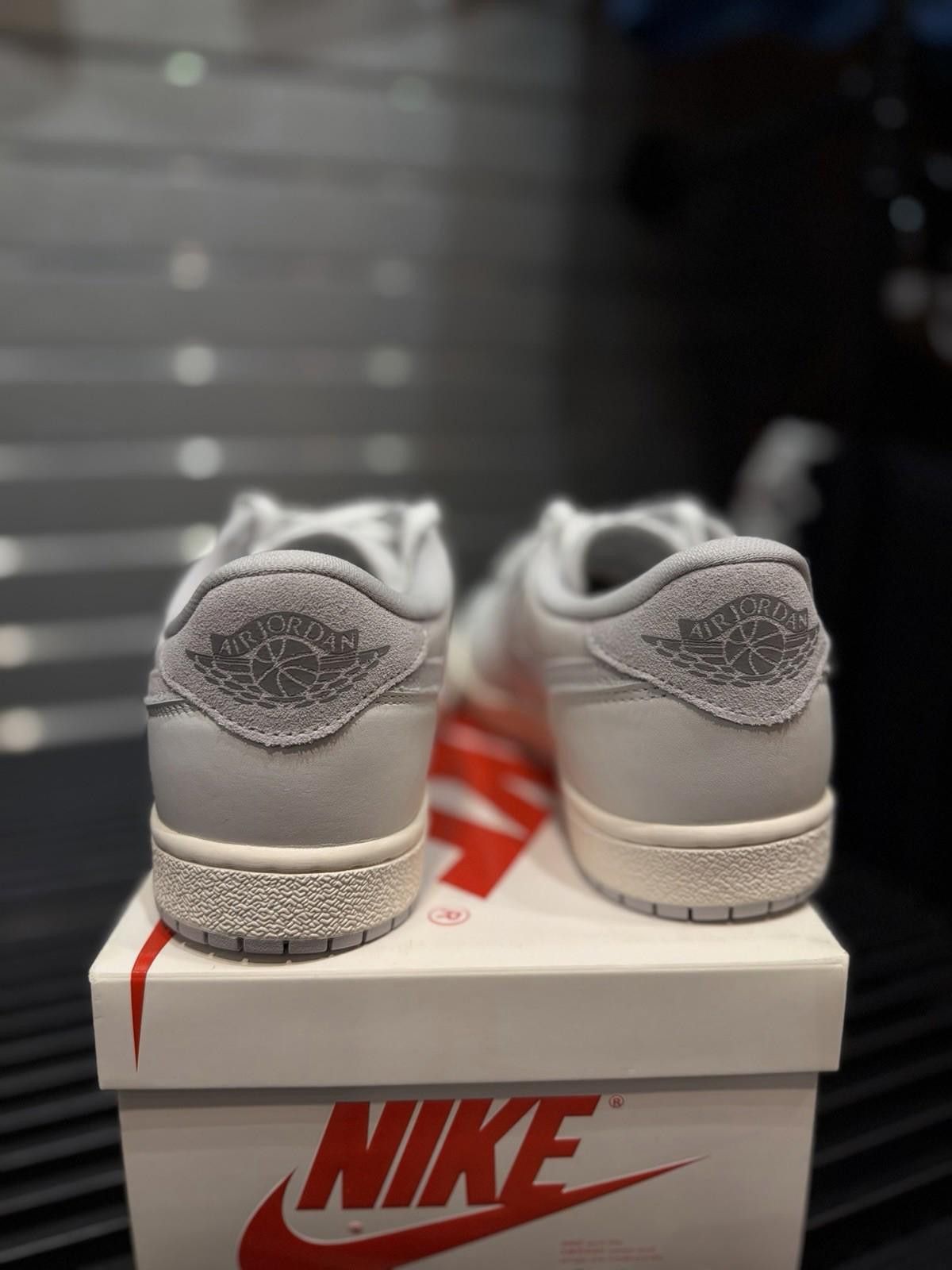 Jordan Brand Jordan 1 Low 85 Neutral Grey NEW Size 10.5 FB9933-100 Size US 10.5 / EU 43-44 - 8 Thumbnail