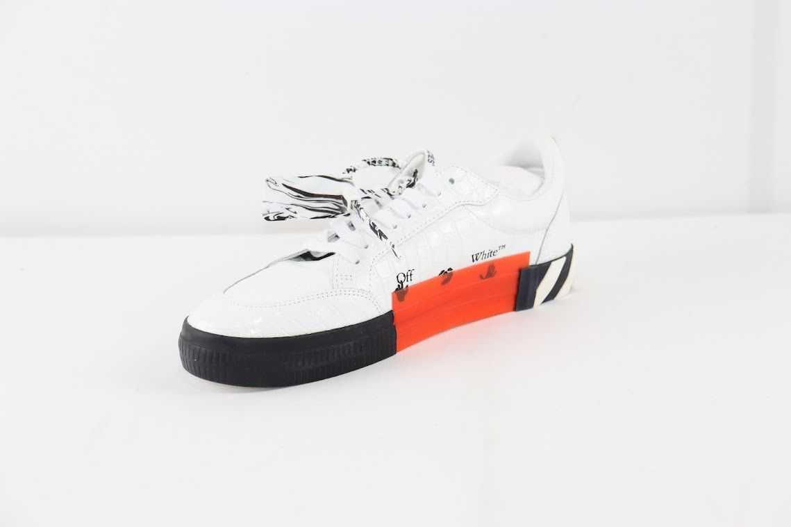 Off-White o1rshd1 Q:2 / New Low Vulcanized Sneaker in White/Beige Size US 9 / EU 42 - 4 Thumbnail
