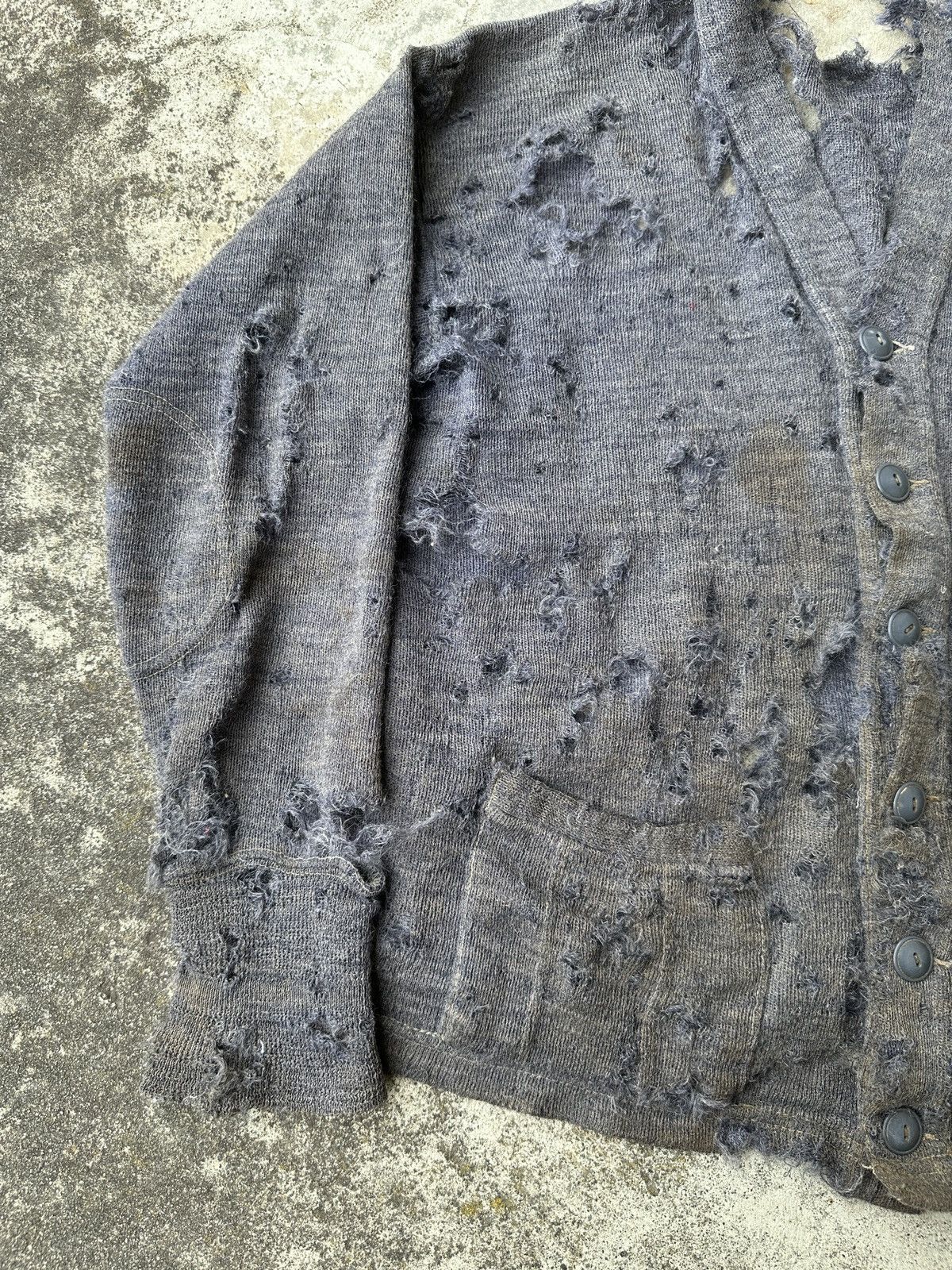 Vintage 1920s Trashed Dirty Zombified Wool Knitted Distress Cardigan Size US M / EU 48-50 / 2 - 7 Thumbnail