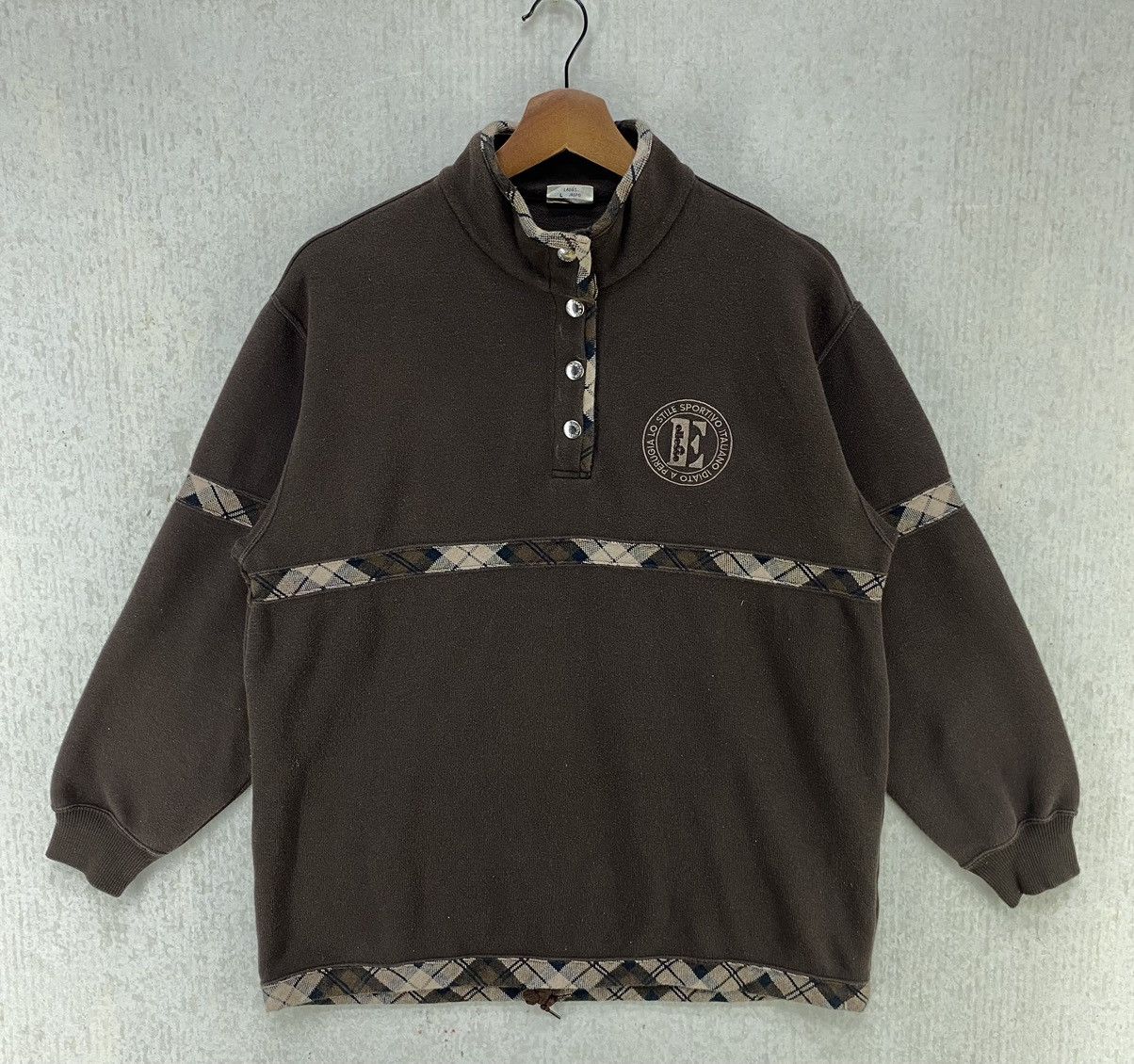 Ellesse Vintage Ellesse Sweatshirt Quarter Button Up Pullover Size L Size US L / EU 52-54 / 3 - 1 Thumbnail