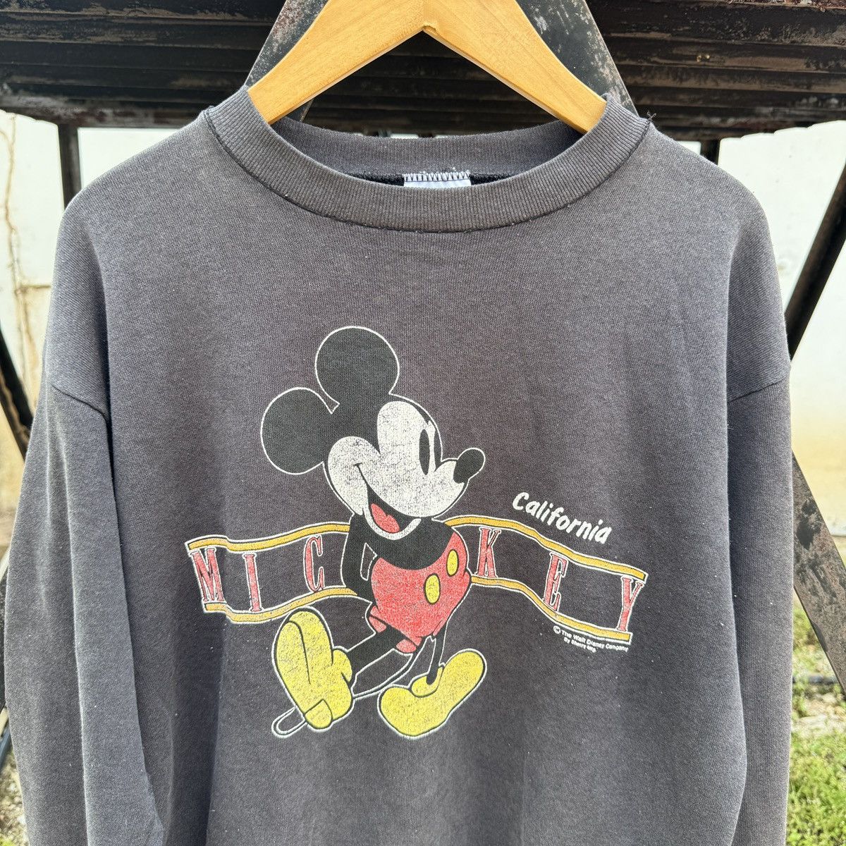 Mickey Mouse Vintage 90 Mickey Mouse Sweatshirt Size US L / EU 52-54 / 3 - 3 Thumbnail