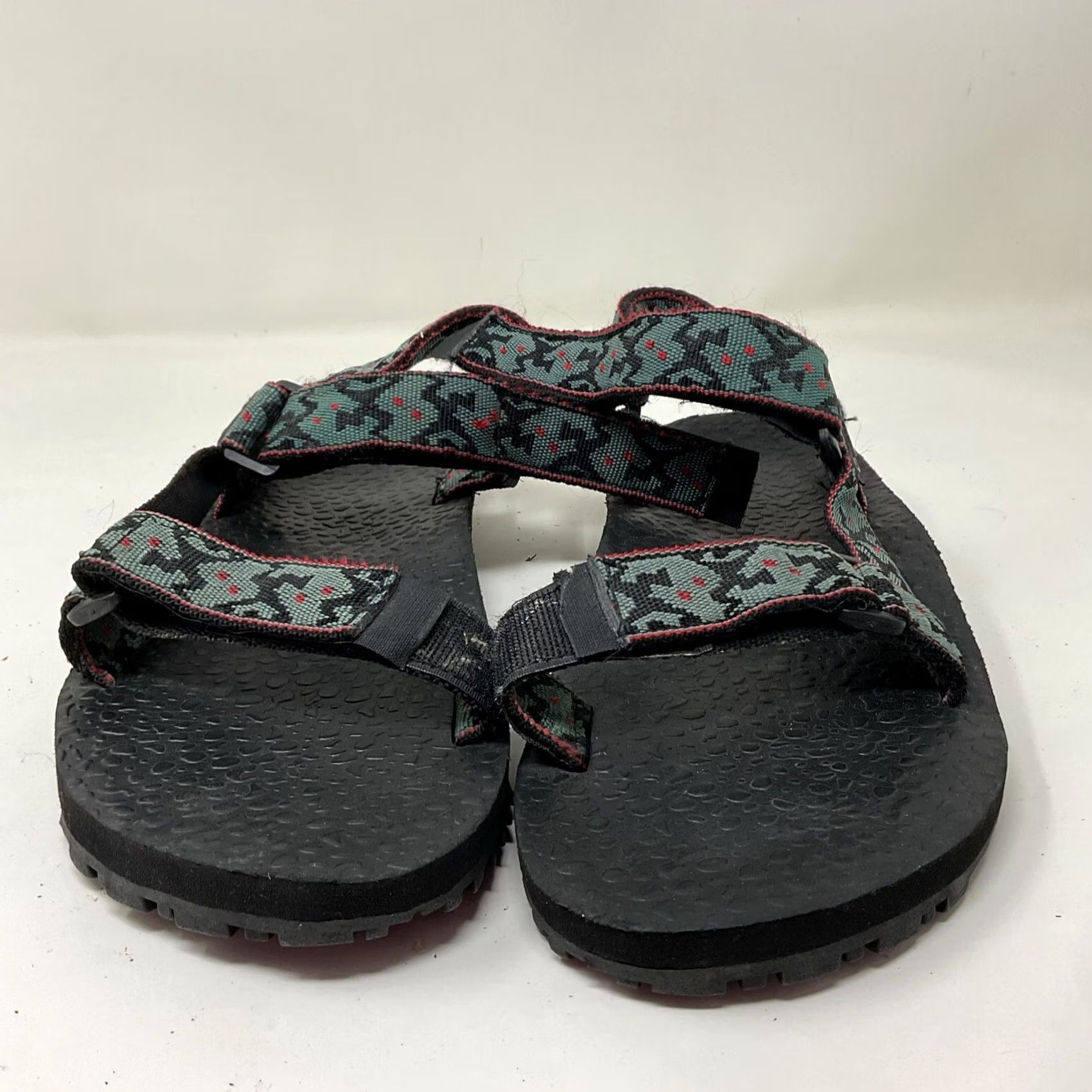 Teva VINTAGE CUDA Black Tribal Teva 9 Minimalist Hiking Running Sandals Men Adult 9 Black 90s Sneaker Hiking 90s Mens Size US 9 / EU 42 - 6 Thumbnail