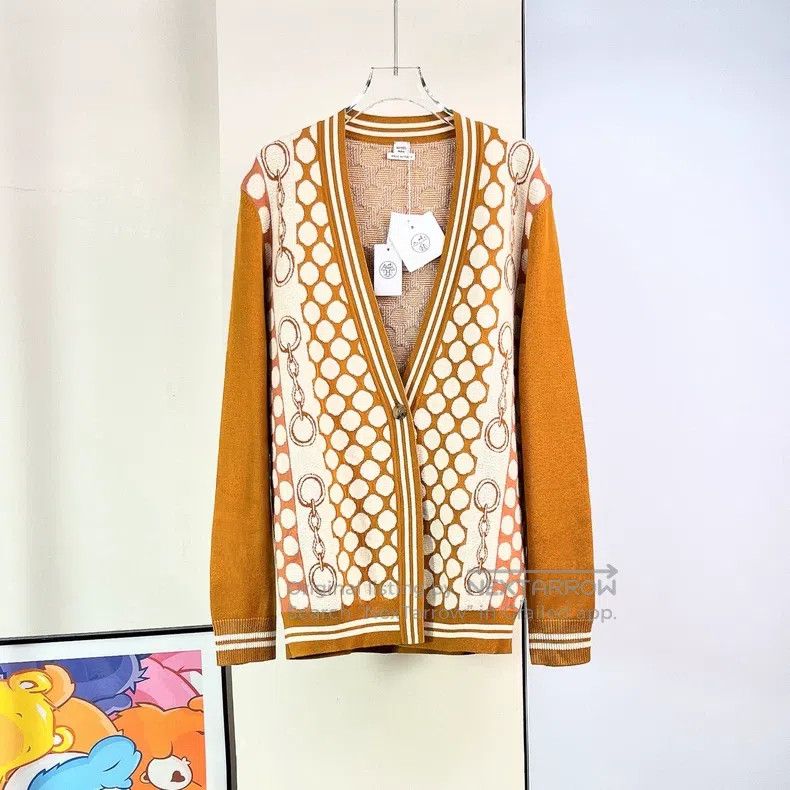Hermes Hermes Orange Polka Dot Wool Cardigan Jacket Size XS / US 0-2 / IT 36-38 - 2 Thumbnail