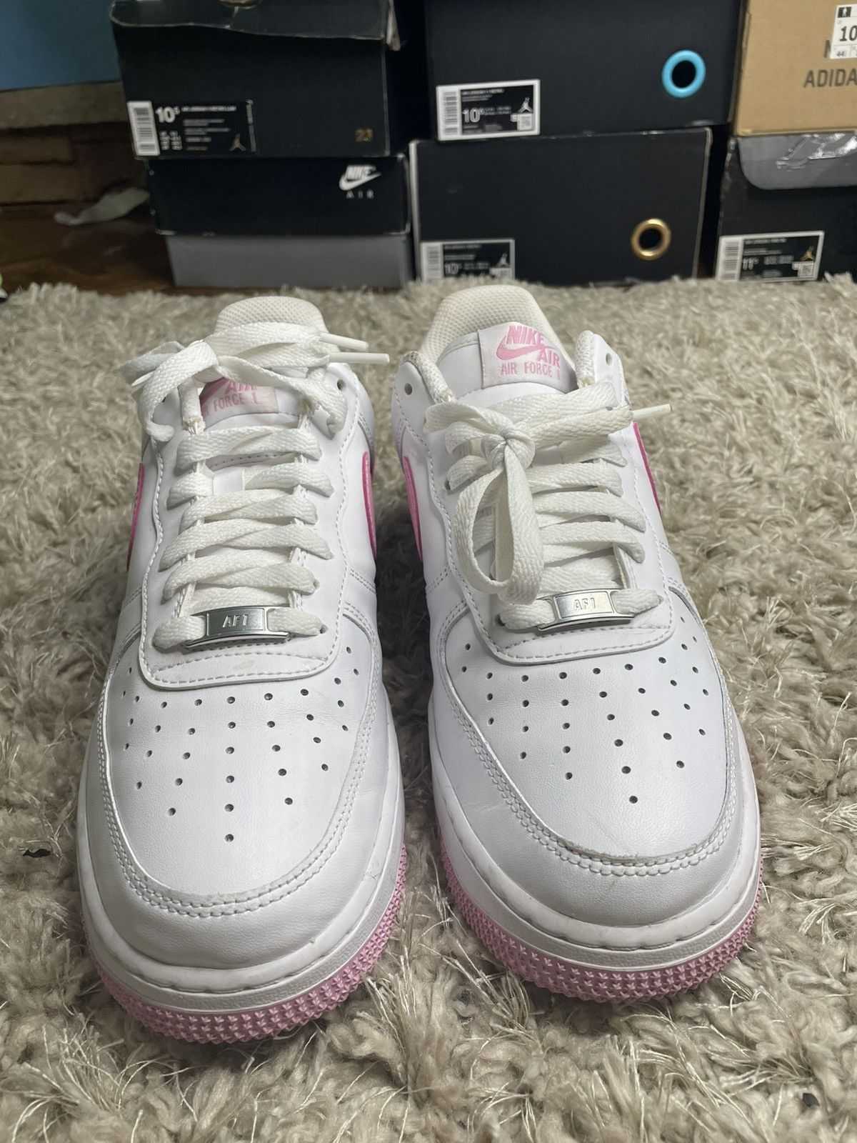 Nike Air Force 1 Bubblegum Size US 8.5 / EU 41-42 - 4 Thumbnail