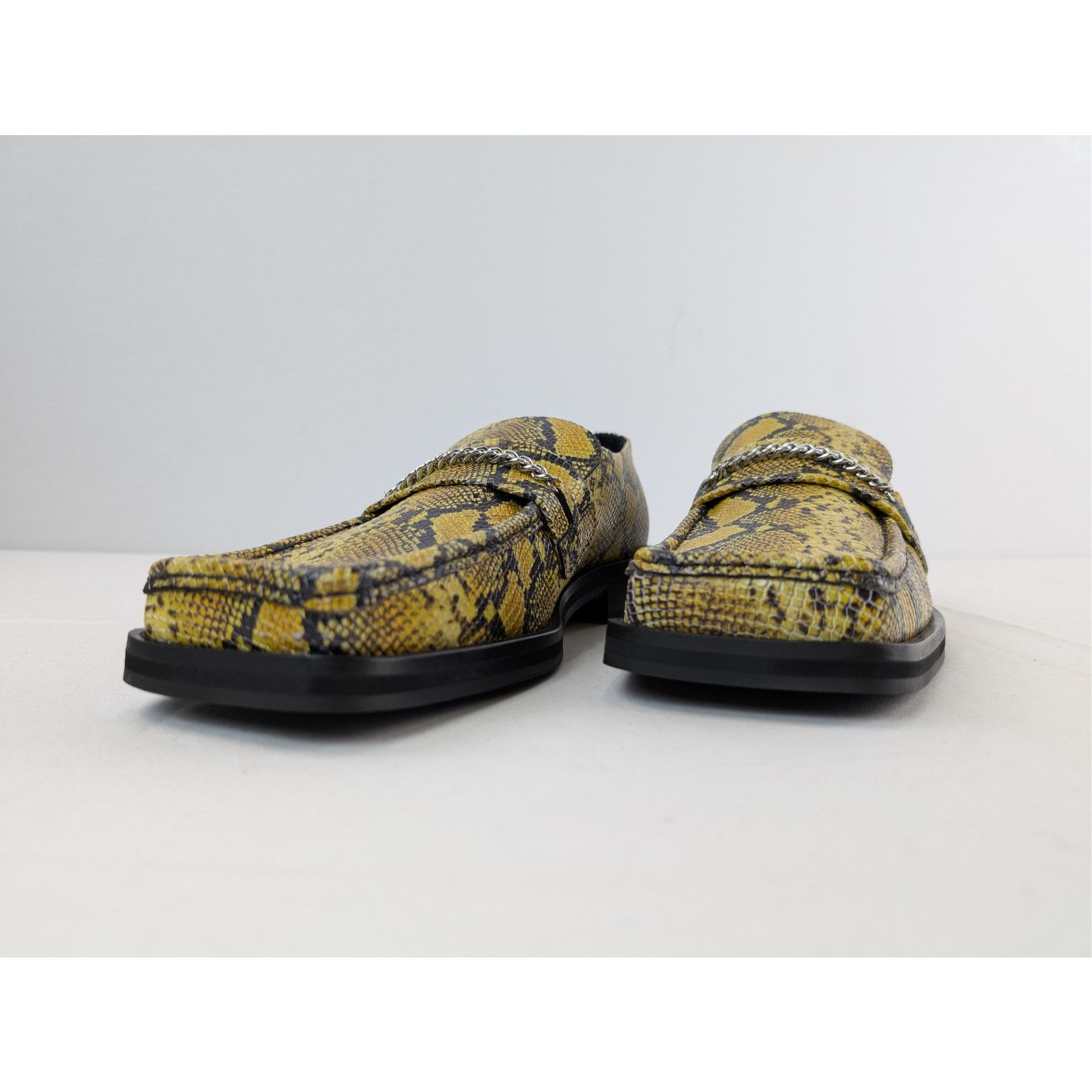 Martine Rose o1rshd1 Embossed Leather Square Toe Loafers in Yellow Size US 9 / EU 42 - 7 Thumbnail