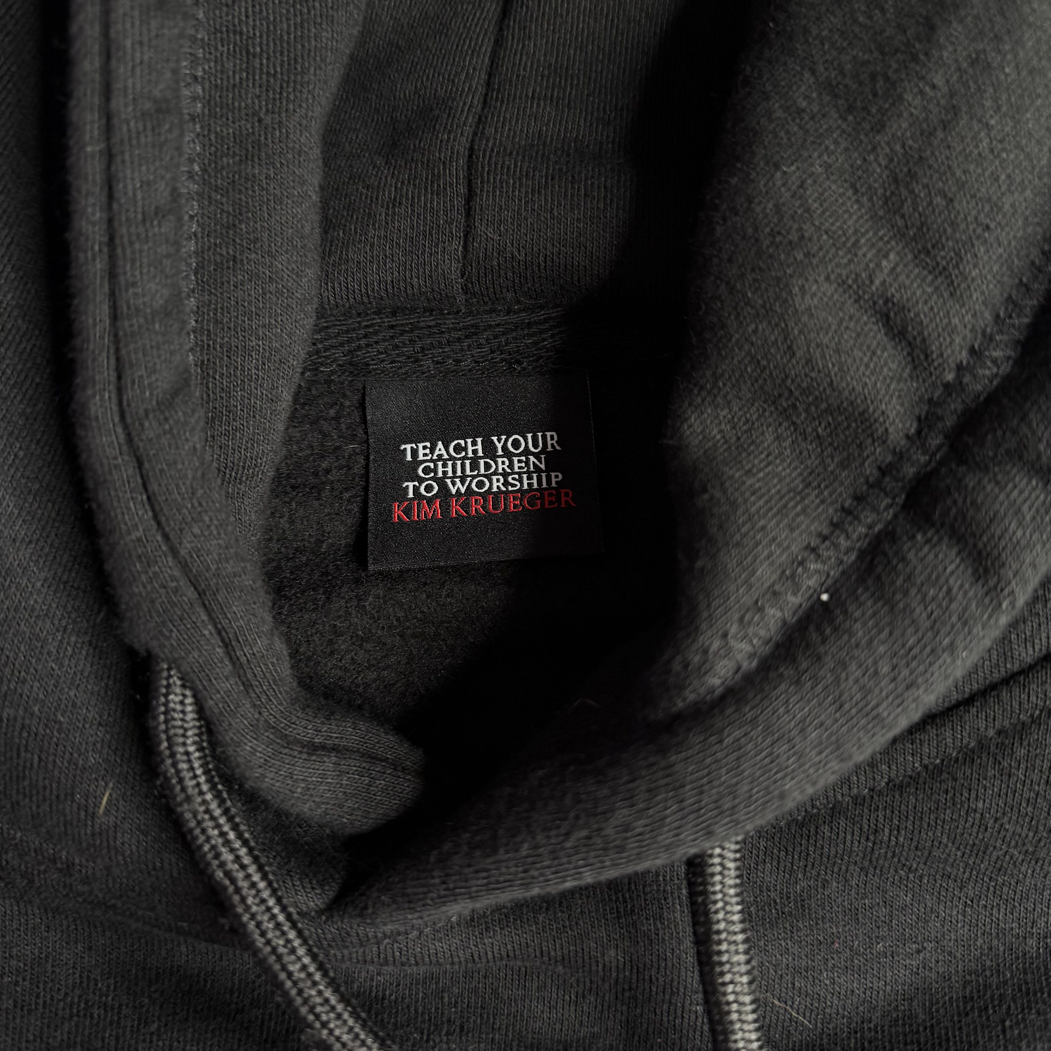 Kim Krueger Kim Krueger black grunge graphic Hoodie Size US M / EU 48-50 / 2 - 5 Thumbnail
