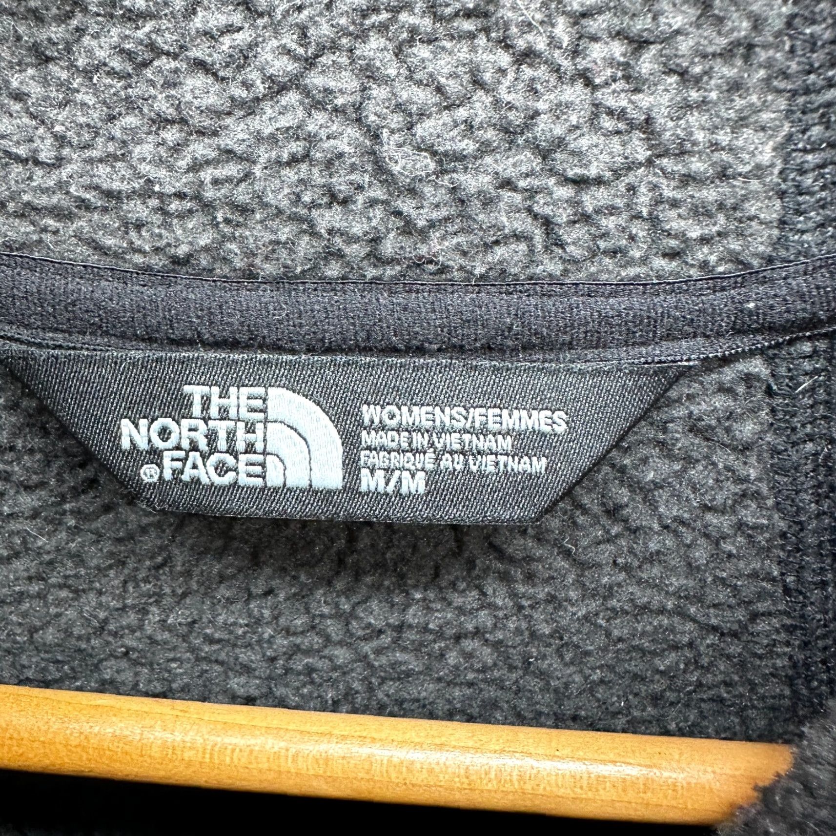 The North Face The North Face Fleece Jacket Gray Womens Size M Hooded Long Sleeve Full Zip Jacket Women M Gray The North Face Outdoor Winter Logo Basic Jacket Size M / US 6-8 / IT 42-44 - 2 Thumbnail