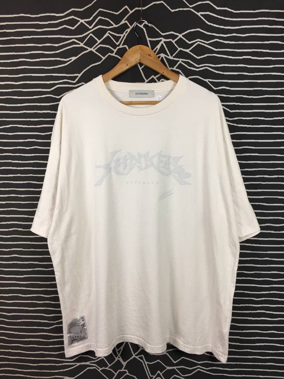 Band Tees Zutomayo Japanese Rock Band Oversized Tee Size XXL Size US XXL / EU 58 / 5 - 1 Thumbnail