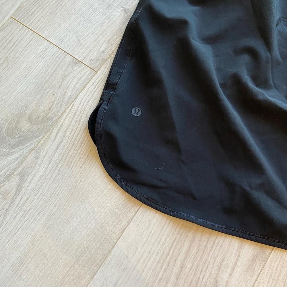 Lululemon Lululemon Black Workout Skirt Size 27" / US 4 / IT 40 - 4 Thumbnail