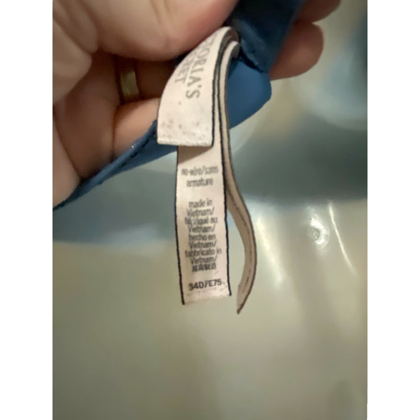 Victoria's Secret Victoria's Secret Bra Womens No Wire Blue 34D Size ONE SIZE - 3 Thumbnail