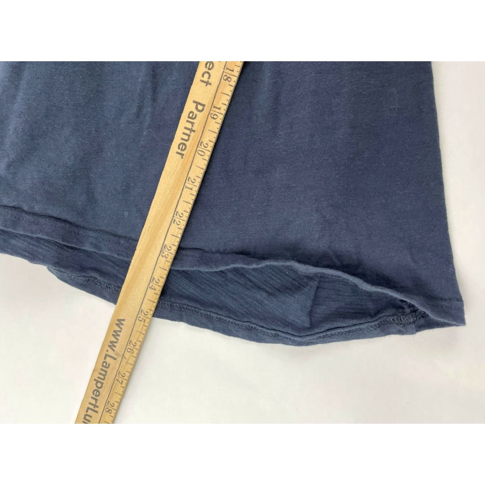 Vintage Suzanne Betro Weekend T Shirt Women's L Navy Blue Pink Striped V-neck Slv Size L / US 10 / IT 46 - 6 Thumbnail