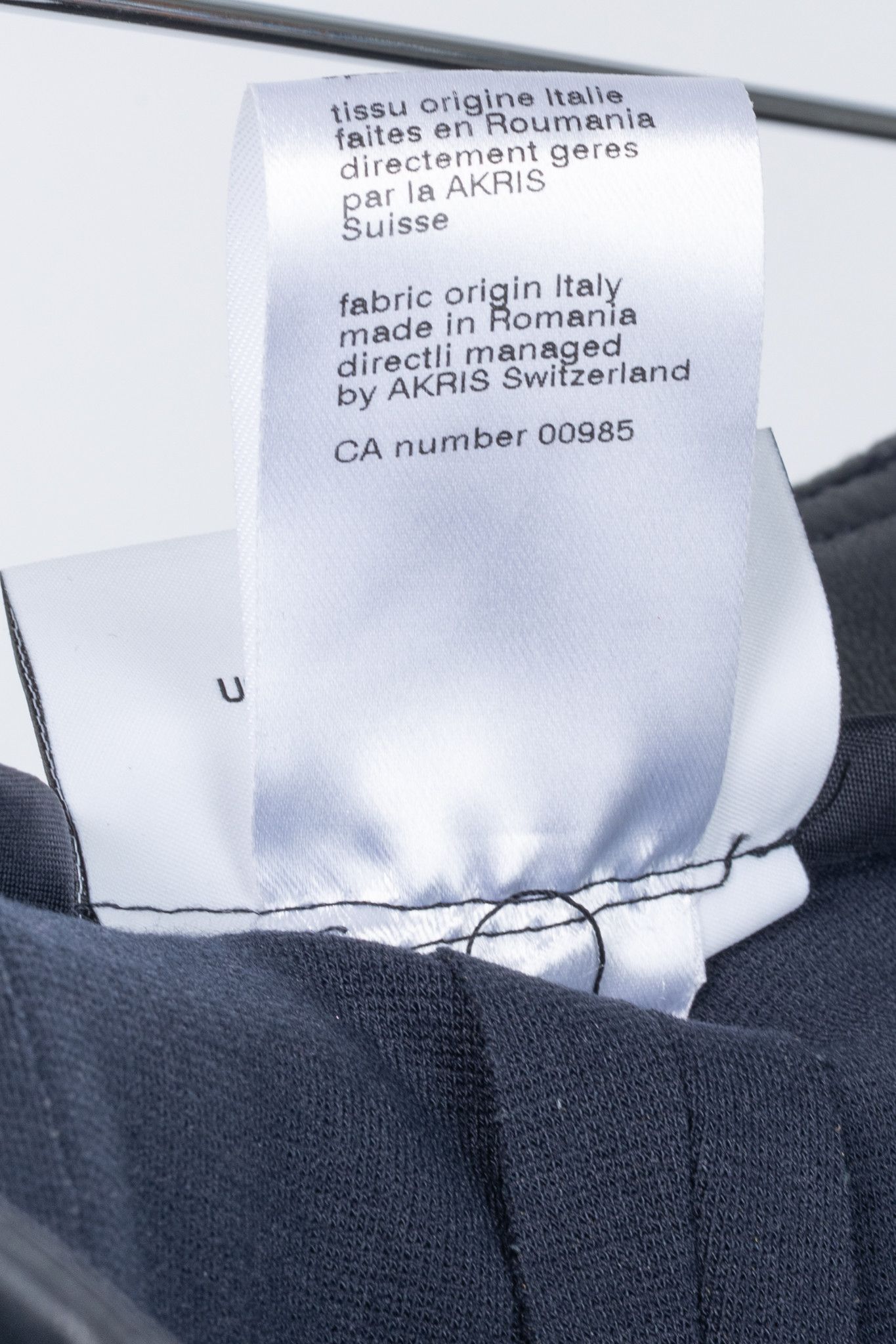Akris Akris Punto Navy Leather & Ponte Combo Leggings Size 27" / US 4 / IT 40 - 9 Thumbnail