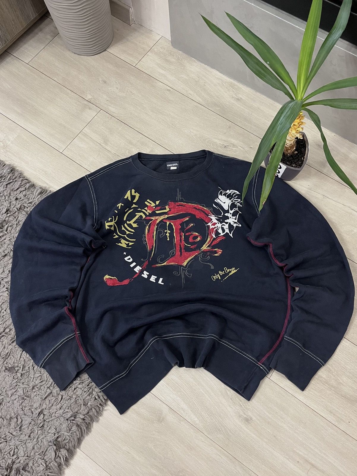 Diesel 🔥00’s Diesel Boxy Washed Big Logo Sweatshirt Creawneck Y2k Size US XXL / EU 58 / 5 - 1 Thumbnail
