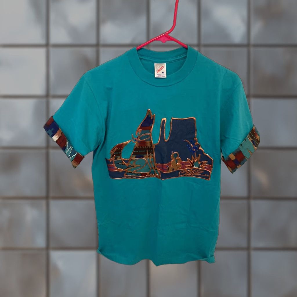 VINTAGE Jerzees T Shirt Mens M Turquoise Southwest Wolf Mountains Art Mens Turquoise Art T-Shirt
