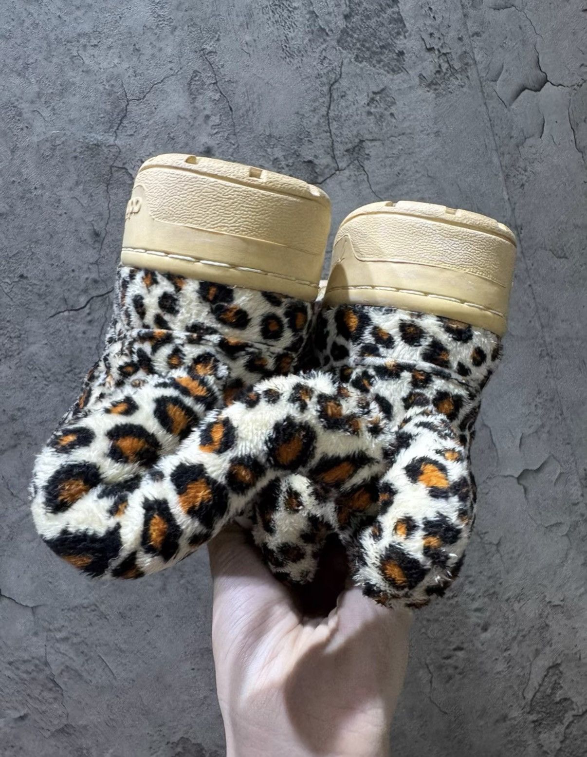 Adidas Adidas x Jeremy Scott Wings Leopard K37 Size US 8 / EU 41 - 8 Thumbnail