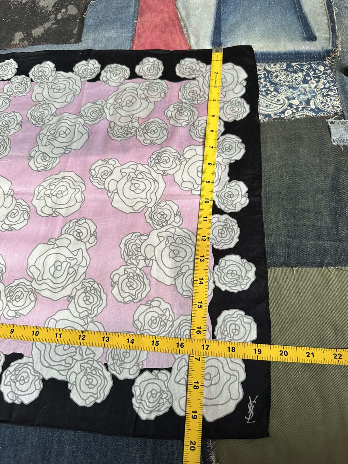 Vintage Vintage YSL Handkerchief/ Neckerchief/ Bandana Size ONE SIZE - 6 Thumbnail