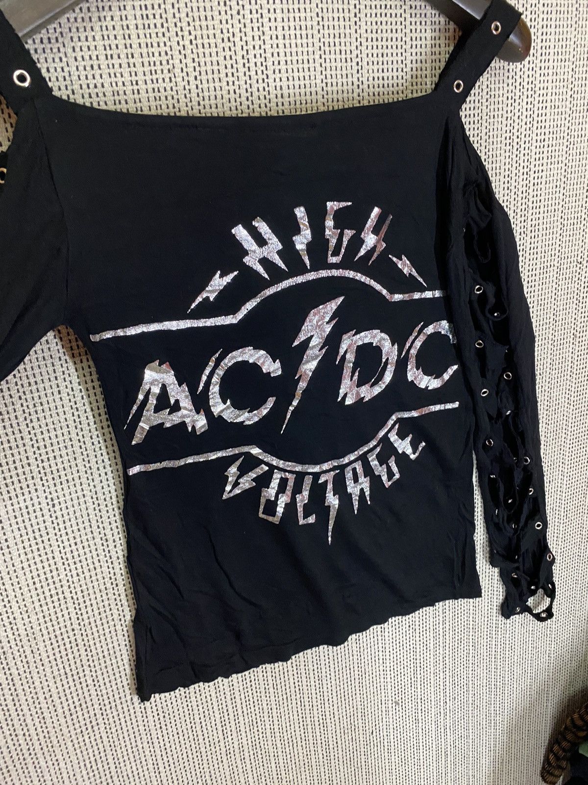Japanese Brand ‼️BUDDHISTPUNK X ACDC ROCK BAND LONGSLEEVE STRETCHABLE‼️ Size US M / EU 48-50 / 2 - 4 Thumbnail