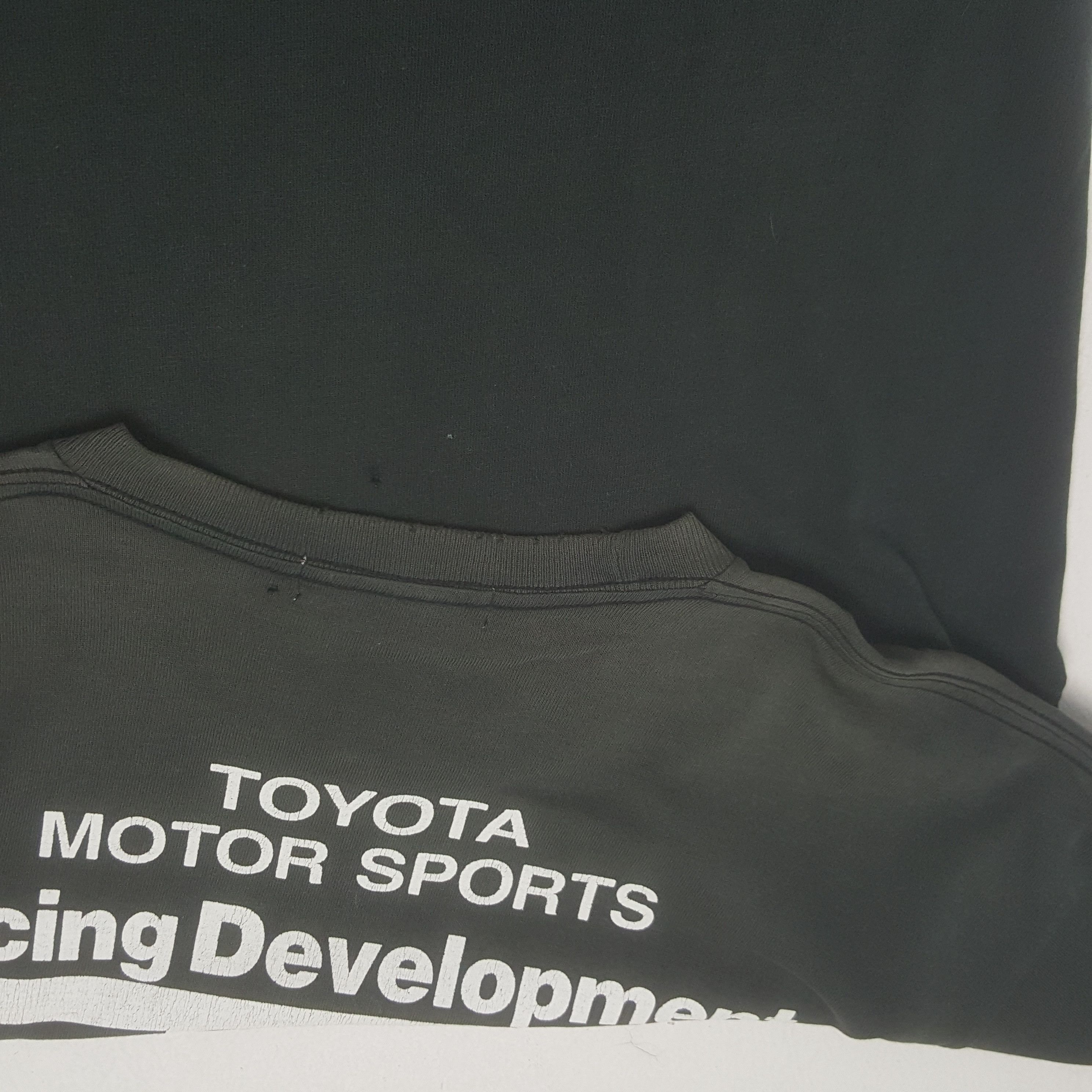 Vintage Vintage TRD Racing Development Big Logo Sport Jacket Size US L / EU 52-54 / 3 - 8 Thumbnail