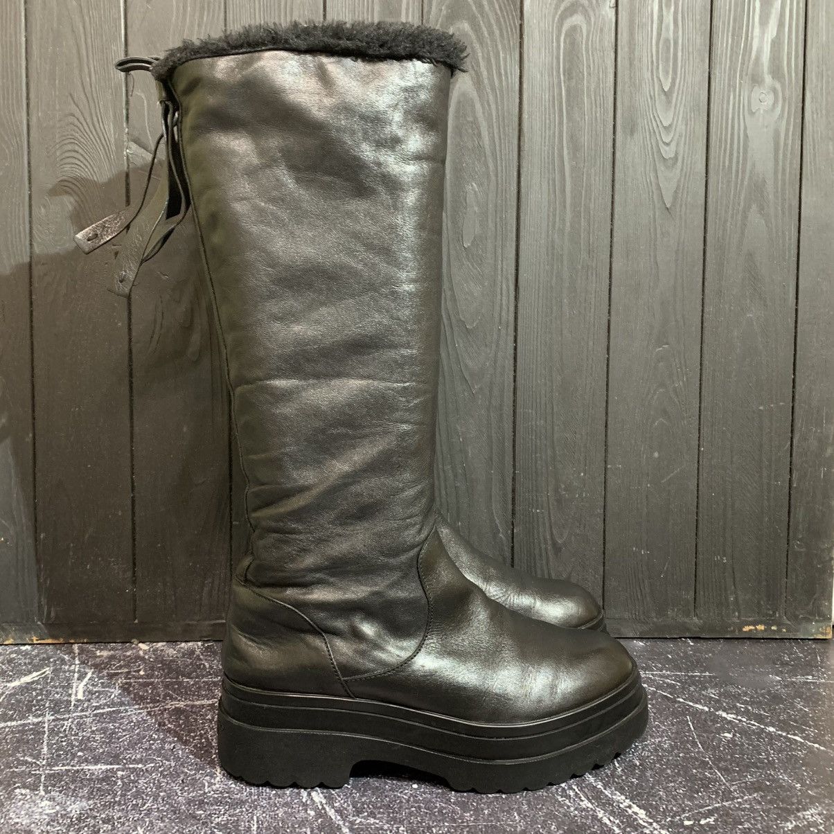RED Valentino RED VALENTINO Women’s Warm Leather Boots Size 40 EU Size US 10 / IT 40 - 1 Thumbnail