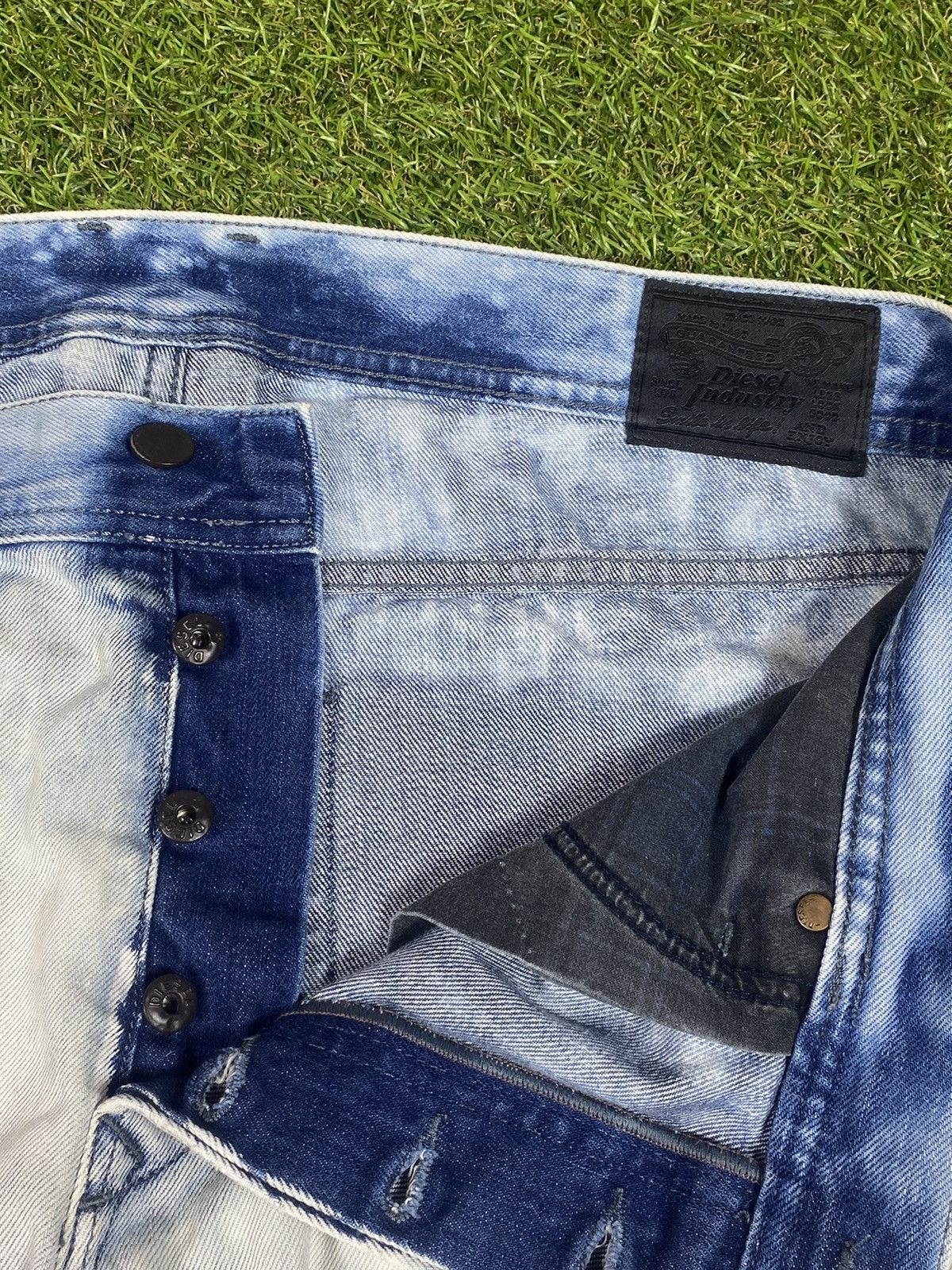 Diesel Vintage Y2K Diesel jeans streetwear faded style size 34 Size US 34 / EU 50 - 6 Thumbnail