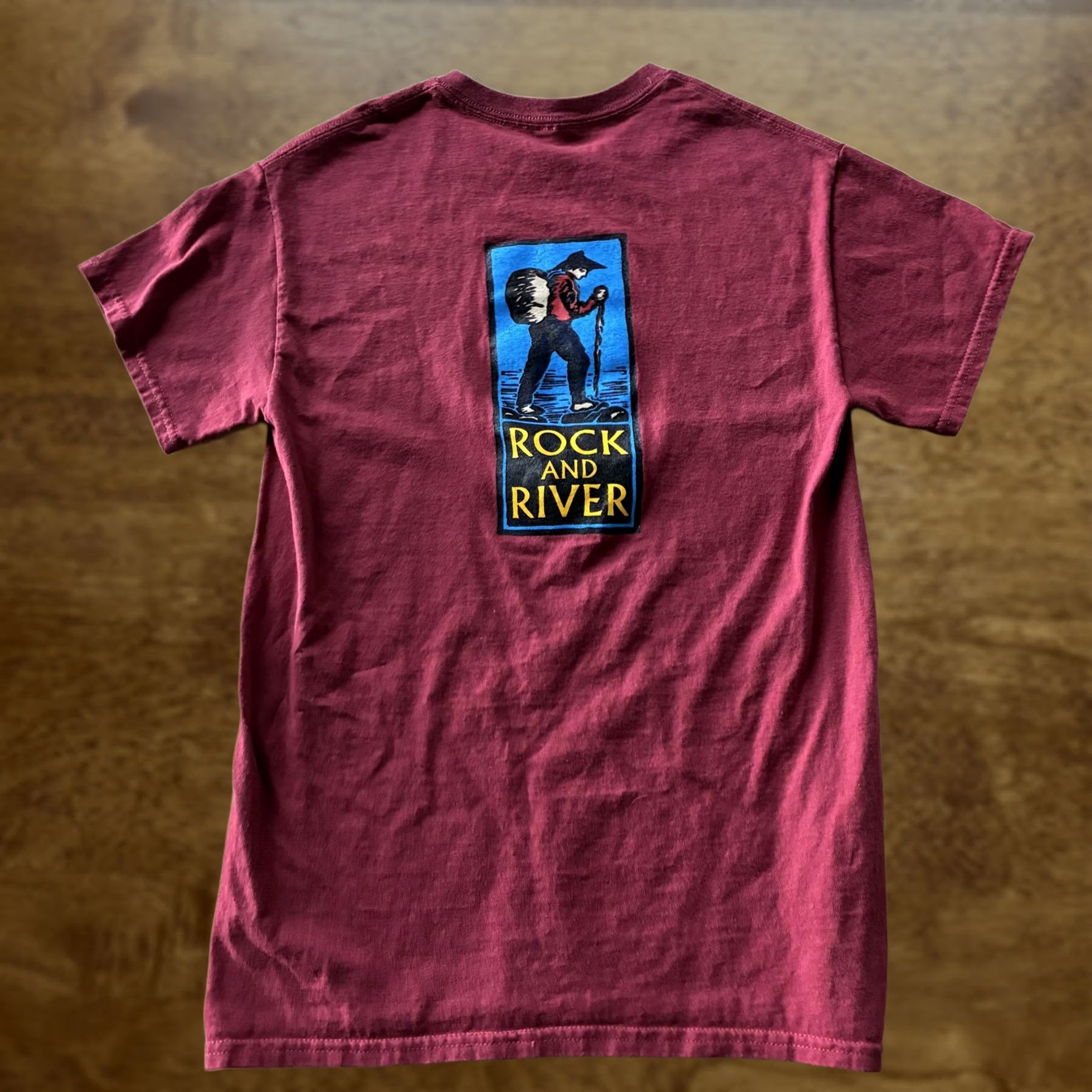 Vintage Rock And River Shirt Mens Small Red Adirondack Guide Service Hiking Tee T-Shirt Size US S / EU 44-46 / 1 - 1 Thumbnail