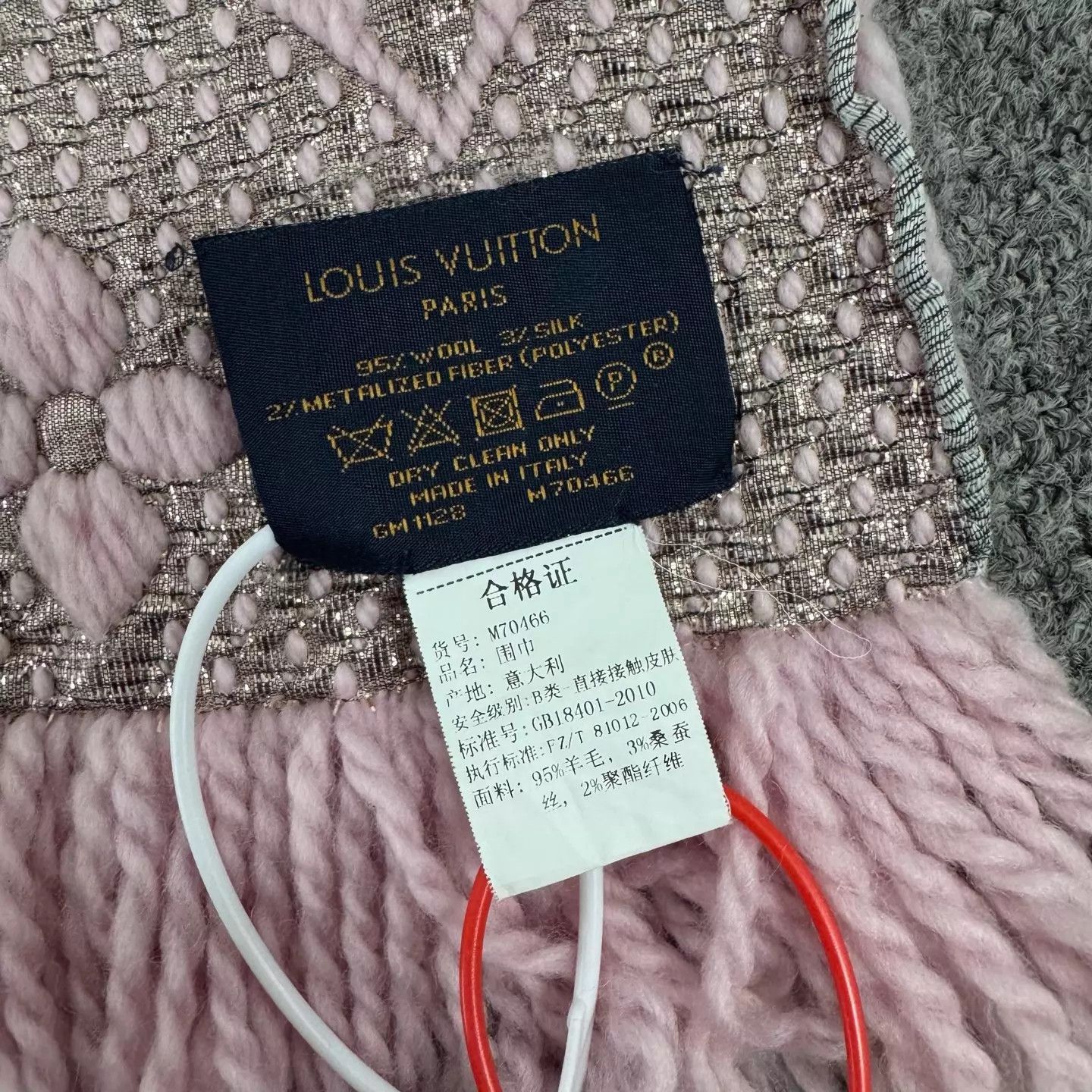 Louis Vuitton LV Pink Monogram Wool-Silk Blend Fringe Scarf 99 New Size ONE SIZE - 4 Thumbnail